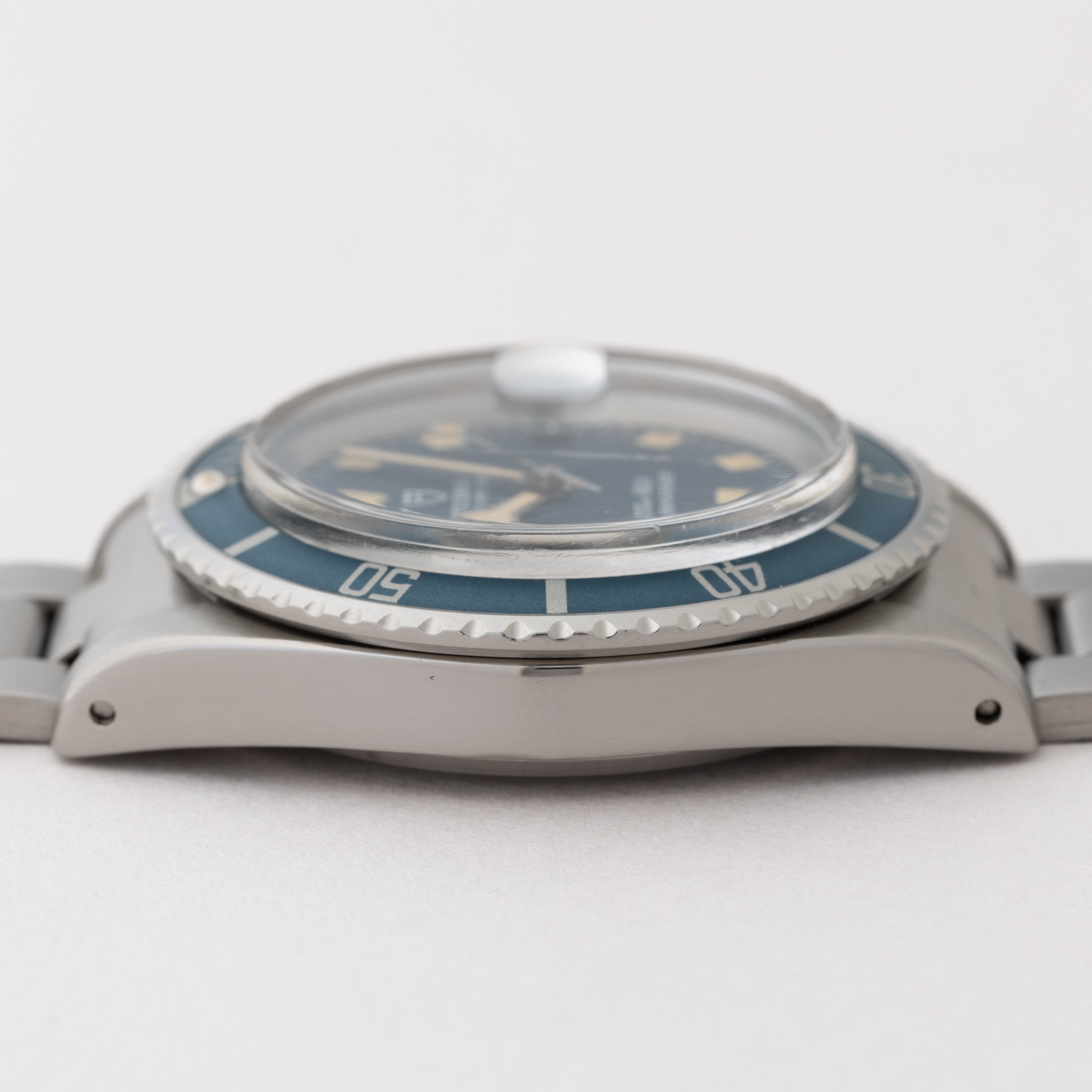 チューダー サブマリーナー 1977年製 スノーフレーク ブルー イカサブ