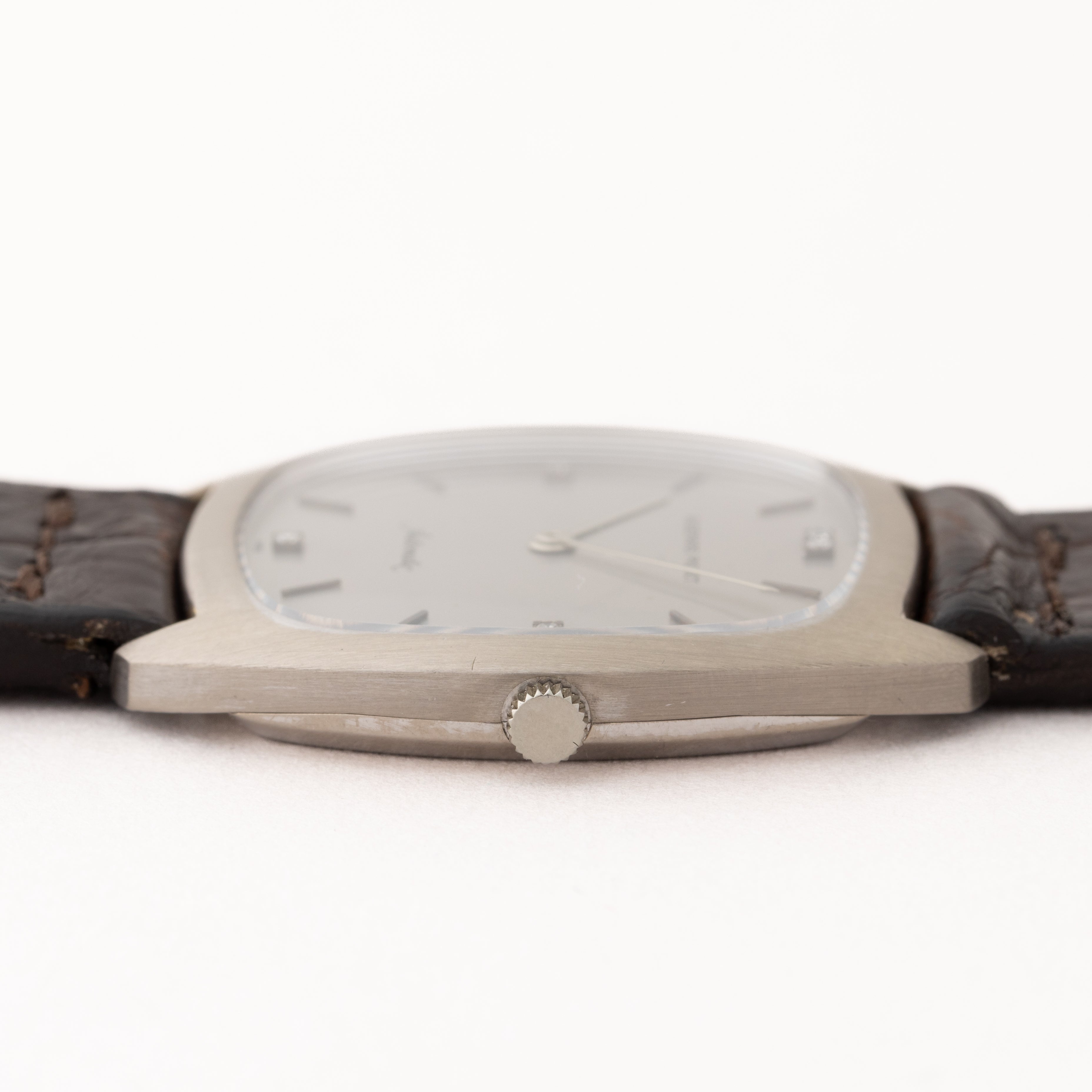 オーデマ・ピゲ Cライン18金無垢ホワイトゴールドケース5Pダイヤ 自動巻き スリム2針 1970年代製