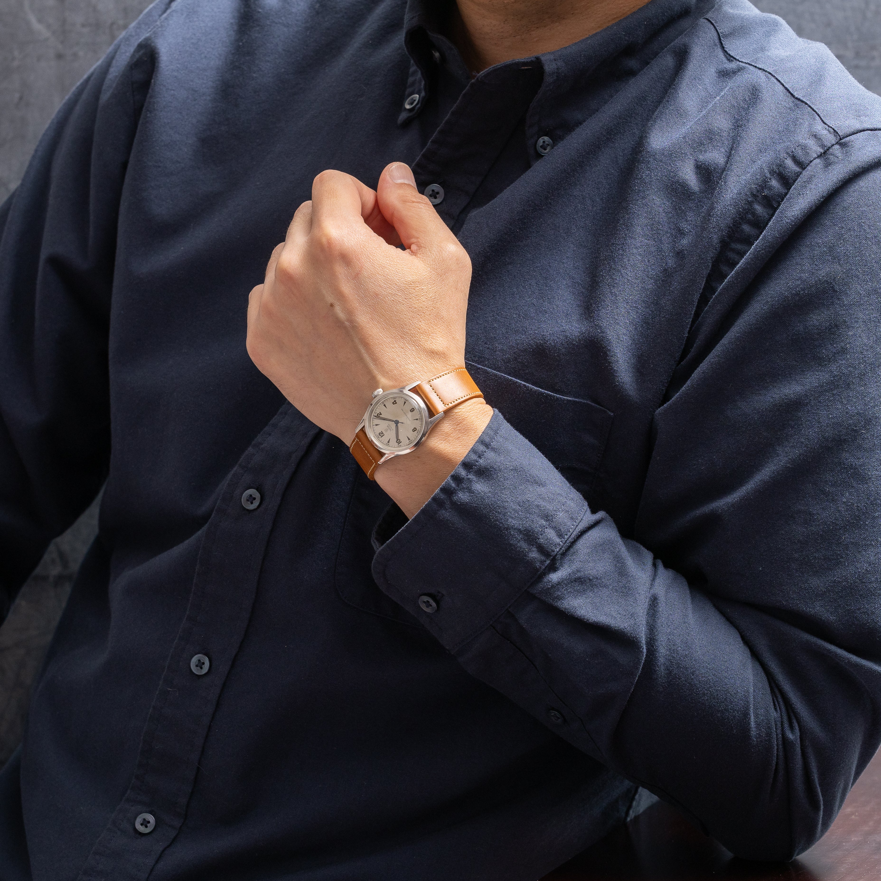 チューダー 盾薔薇 飛びアラビア センターセコンド 1950年代製 Ref.4453