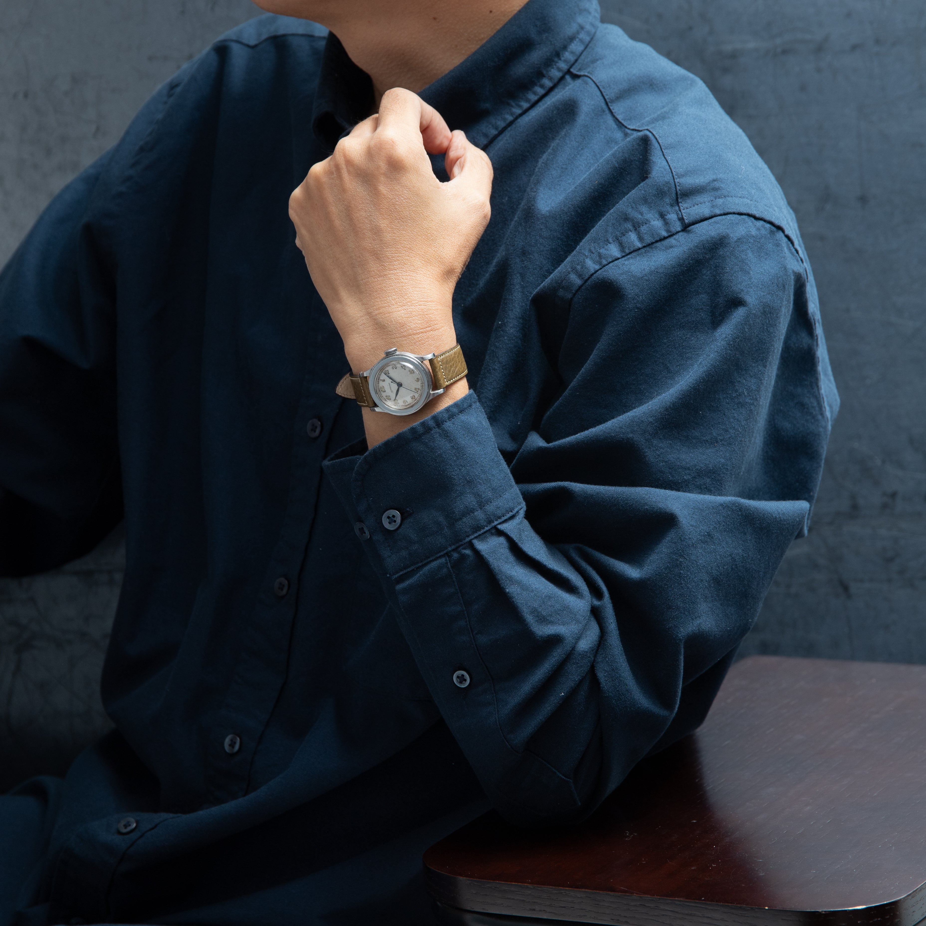 ロンジン トレタケ Cal.10L 1943年製 ブレゲ数字 ブルースチール針 手巻き