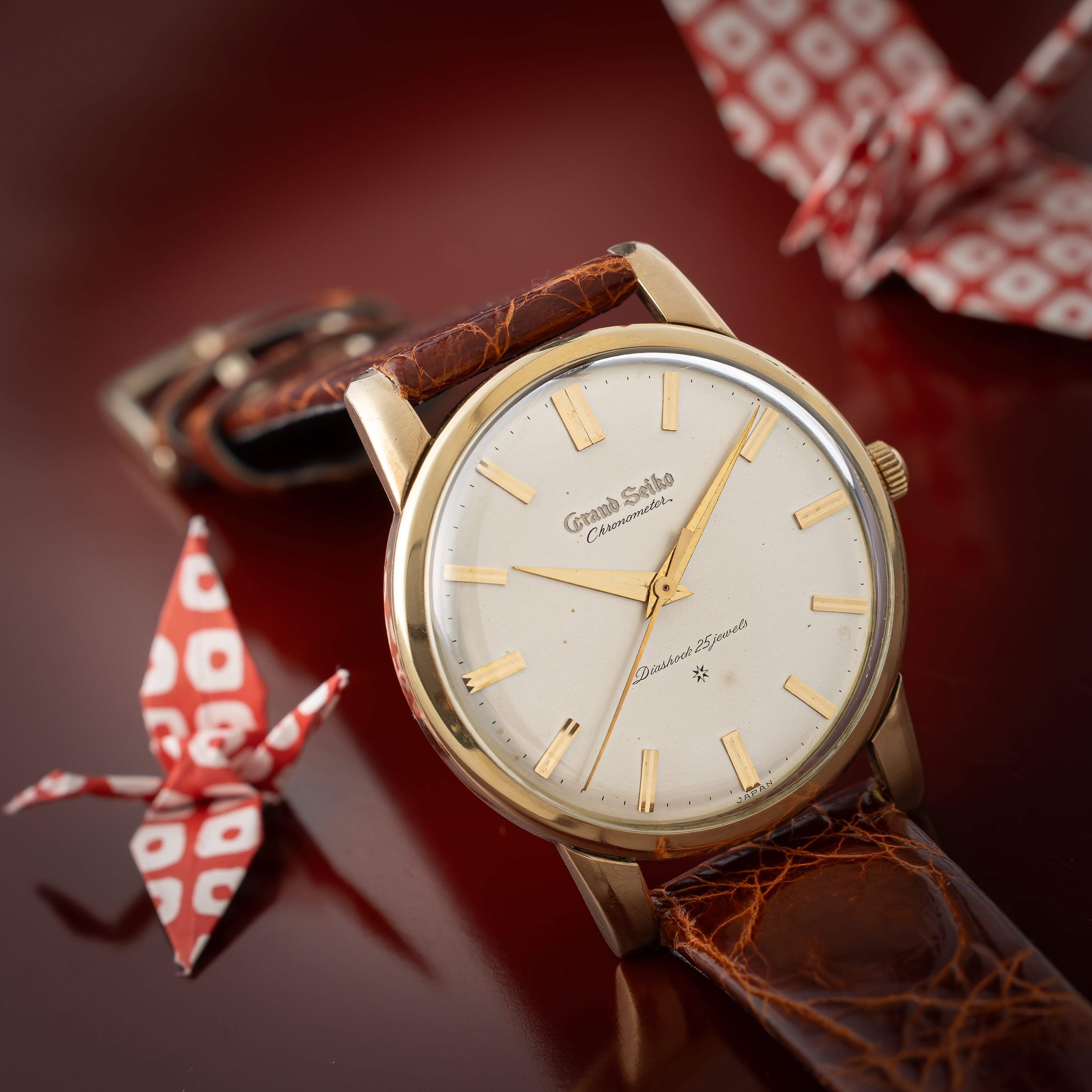 グランドセイコー ファーストモデル 1960年製(昭和35年製) 彫り文字盤初期