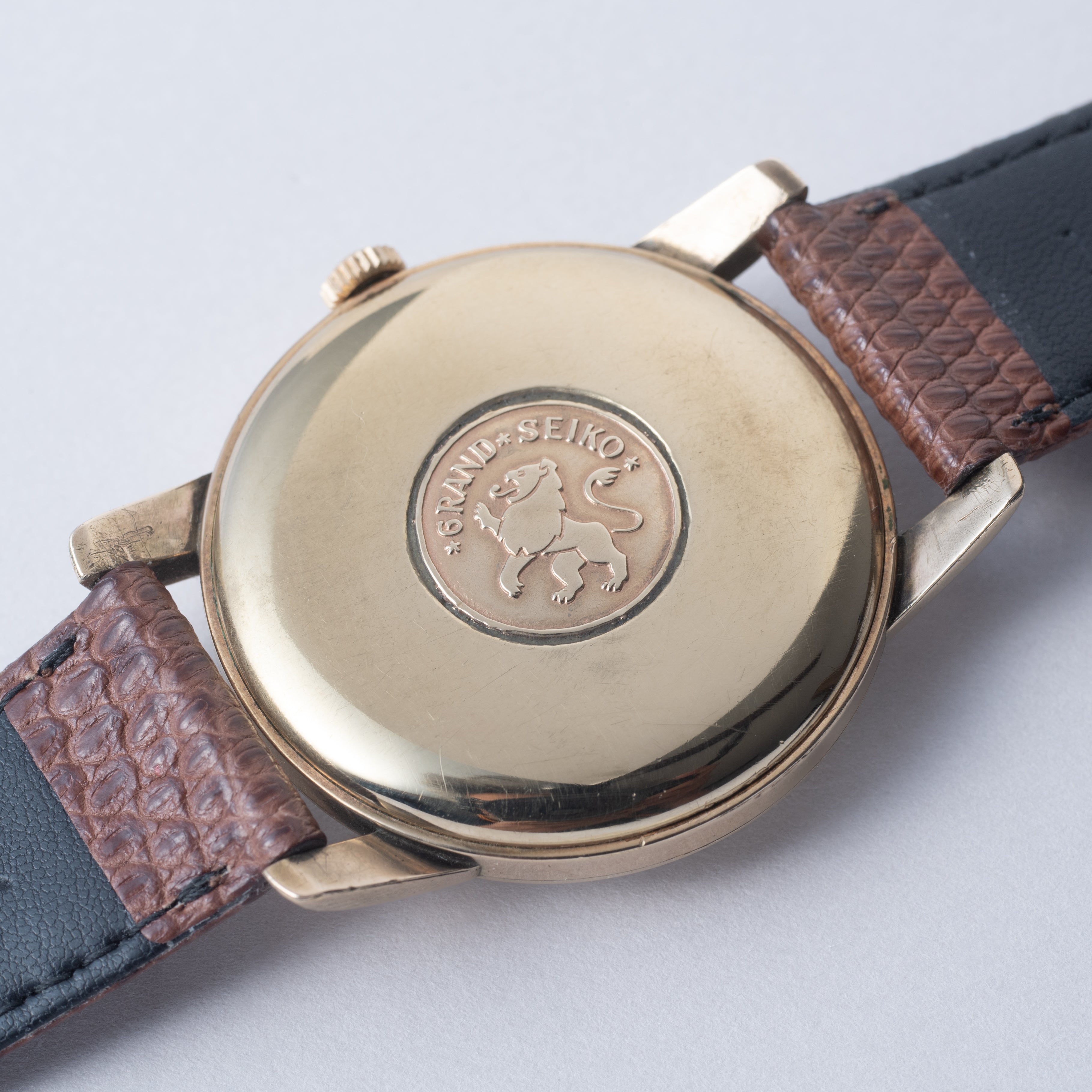 グランドセイコー ファーストモデル 1961年製 彫り文字盤
