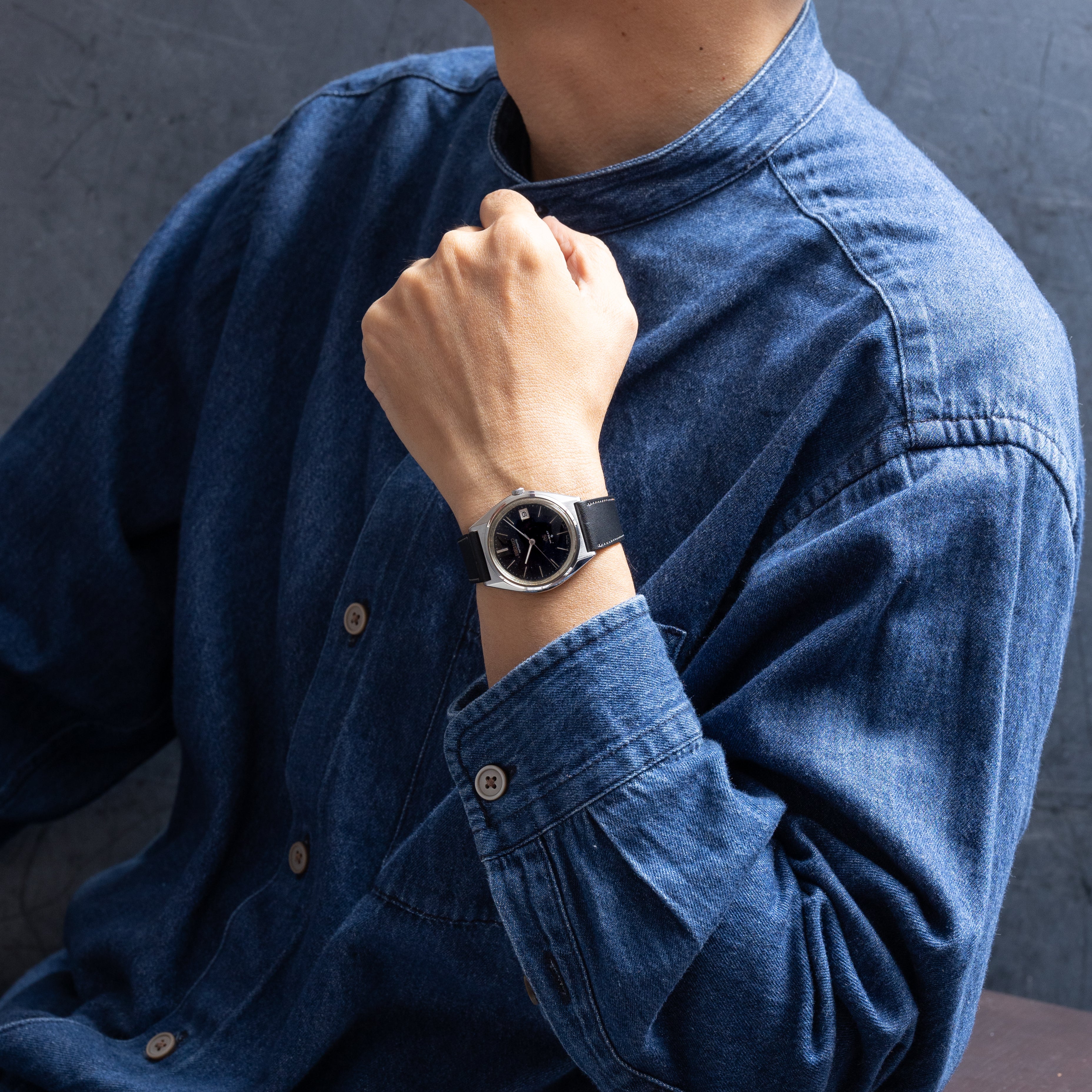 グランドセイコー 1971年製 ネイビーダイヤル Ref.5645-7010 56GS 尾錠付き