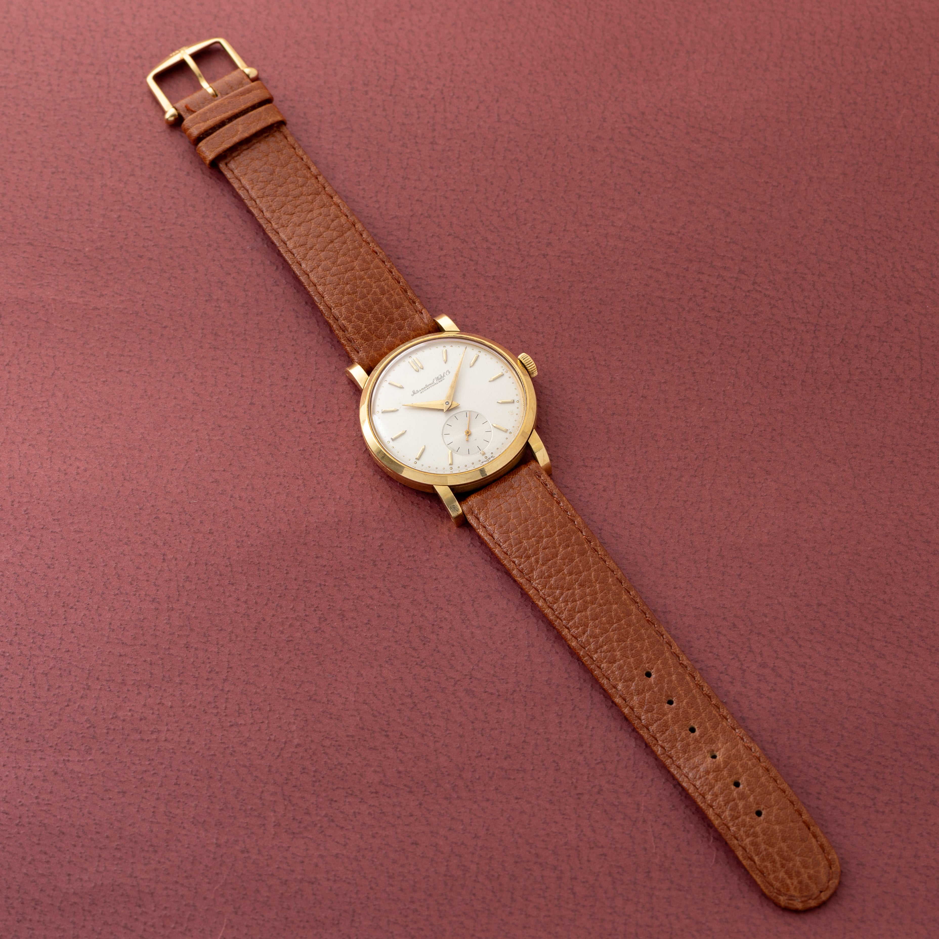 IWC Cal.88 1950年代 18金無垢ラウンドケース スモールセコンド