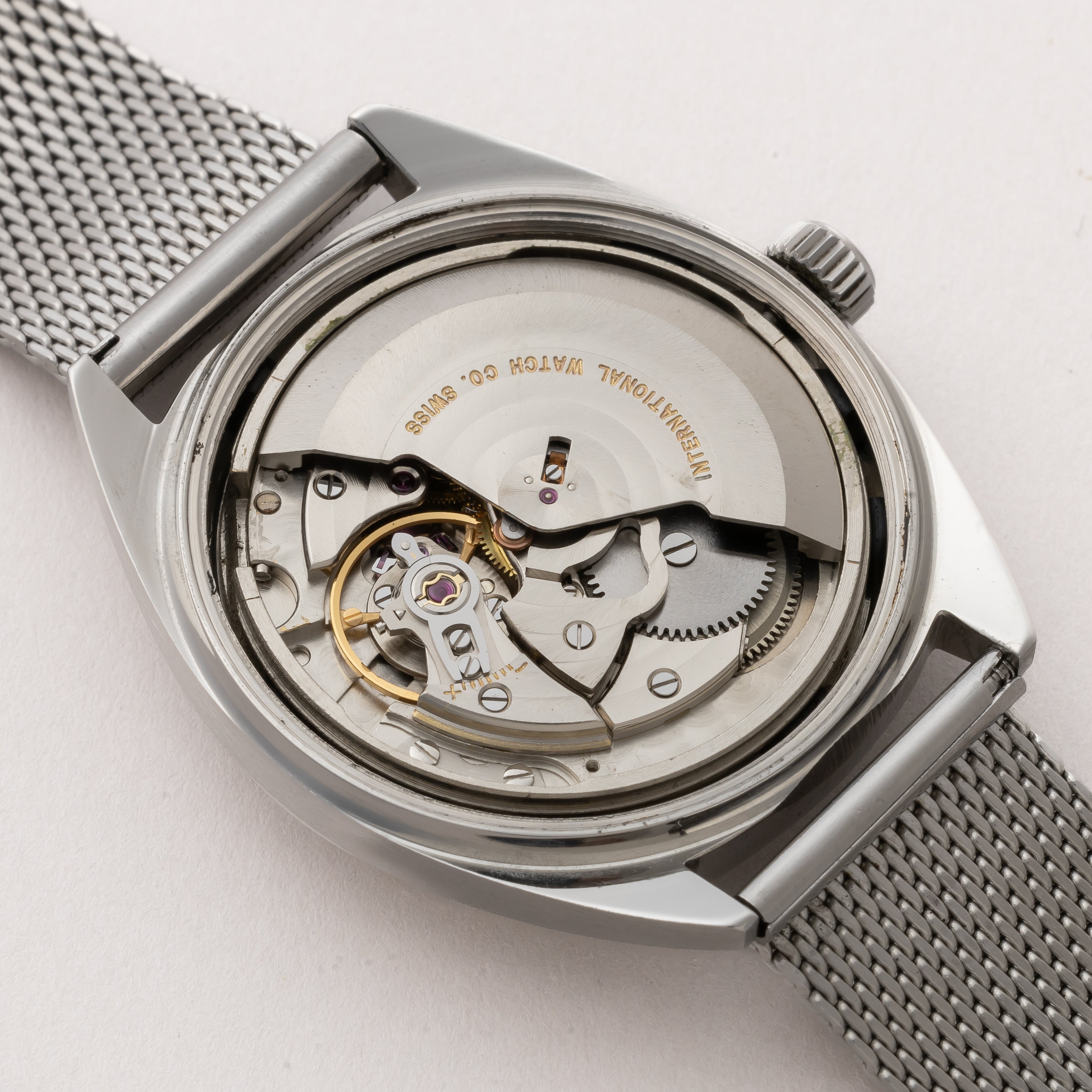 IWC ヨットクラブ1970年製(昭和45年製) Cal.8541B メッシュブレス付き