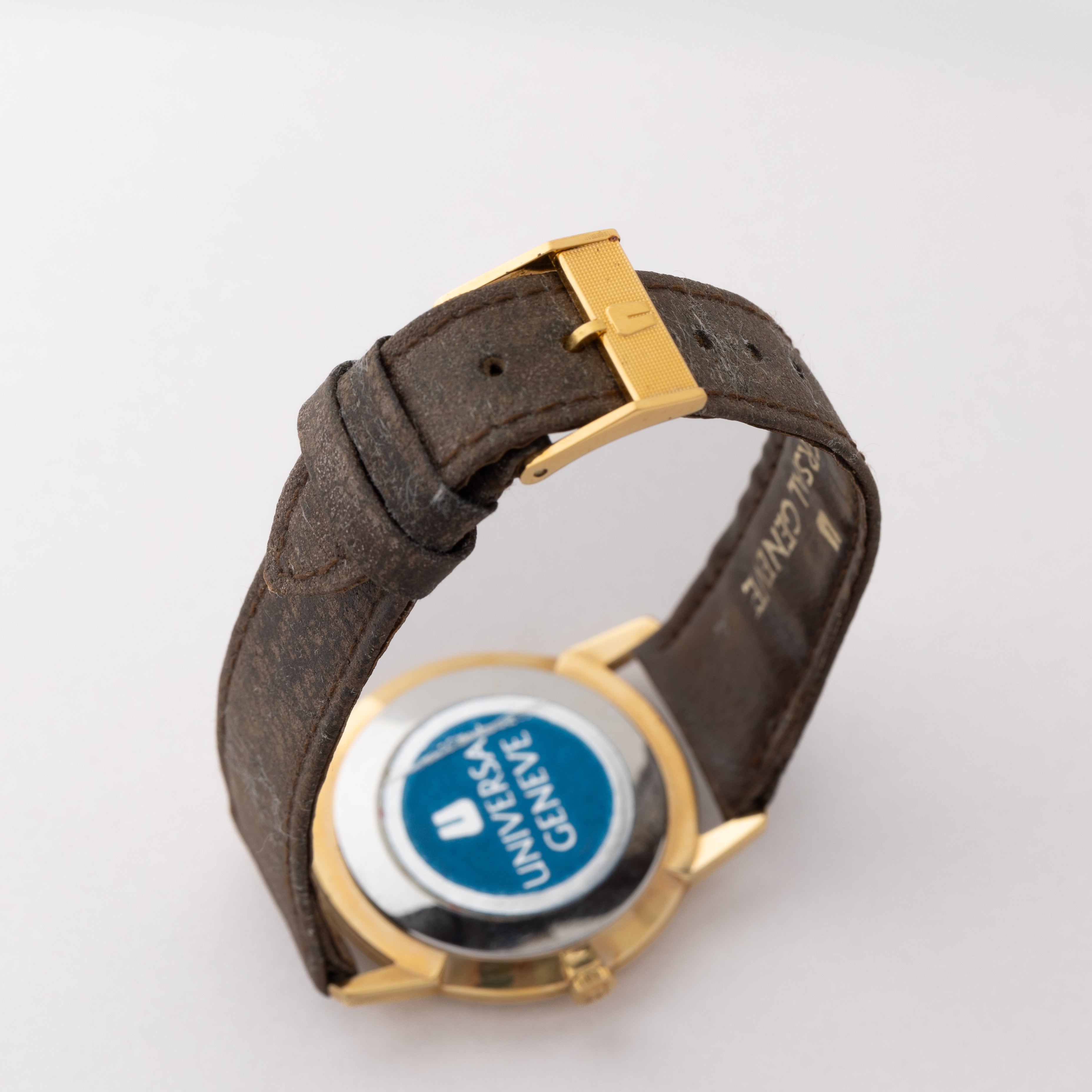 ユニバーサルジュネーブ ラウンド ブラウンダイヤル 1970年代 手巻き タグ付き 未使用品 純正革ベルト、純正尾錠付き