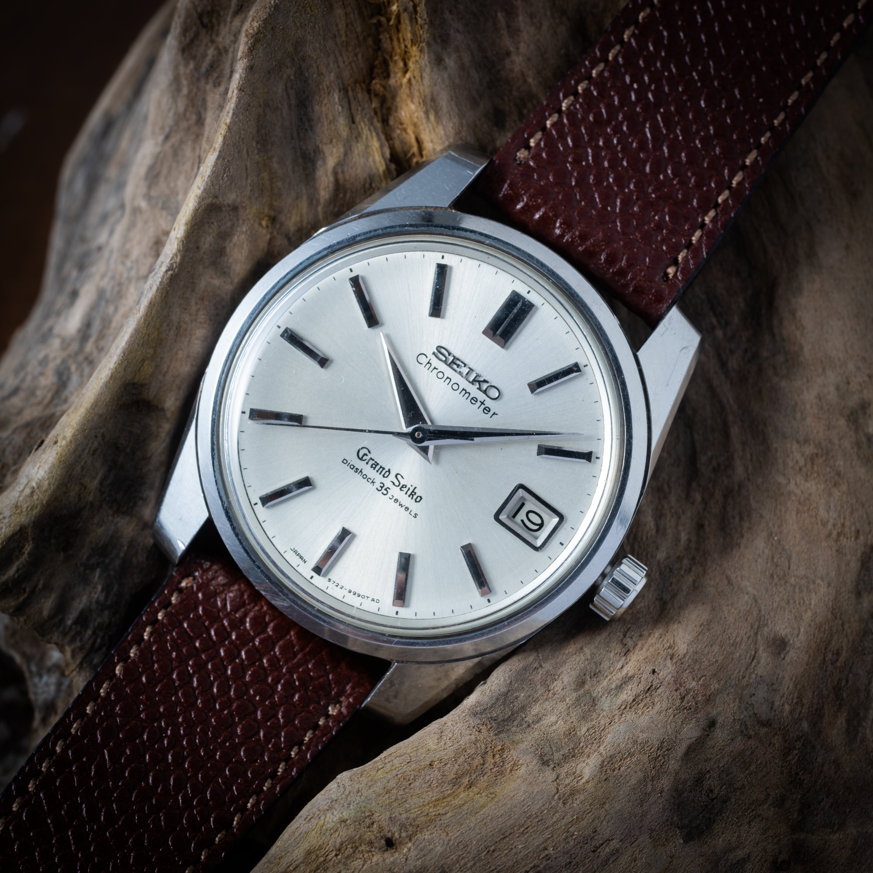 グランドセイコー セルフデーター 1965年製 57GS クロノメーター Ref.5722-9990ライオンメダル