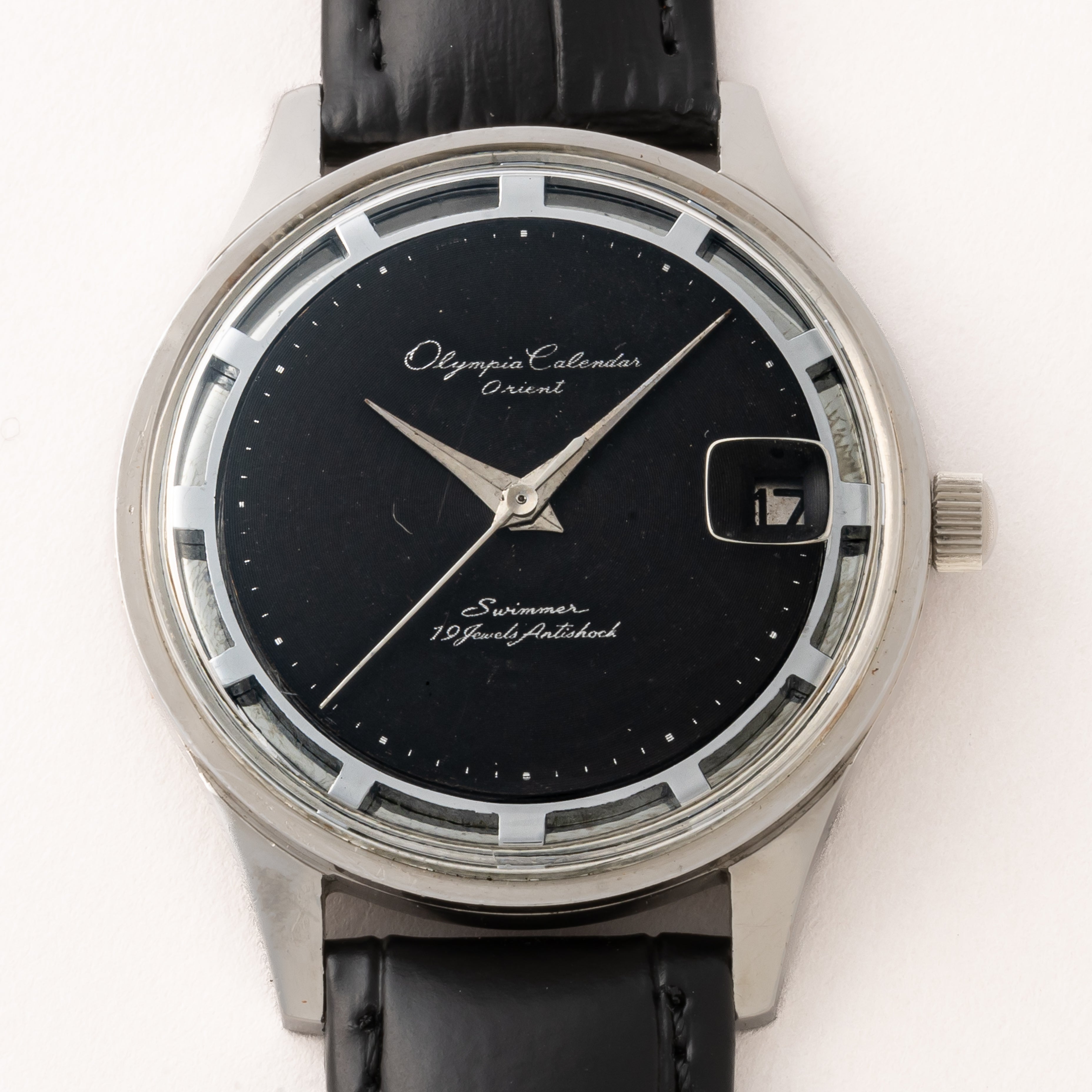 オリエント オリンピアカレンダー ブラックダイヤル 1960年代製