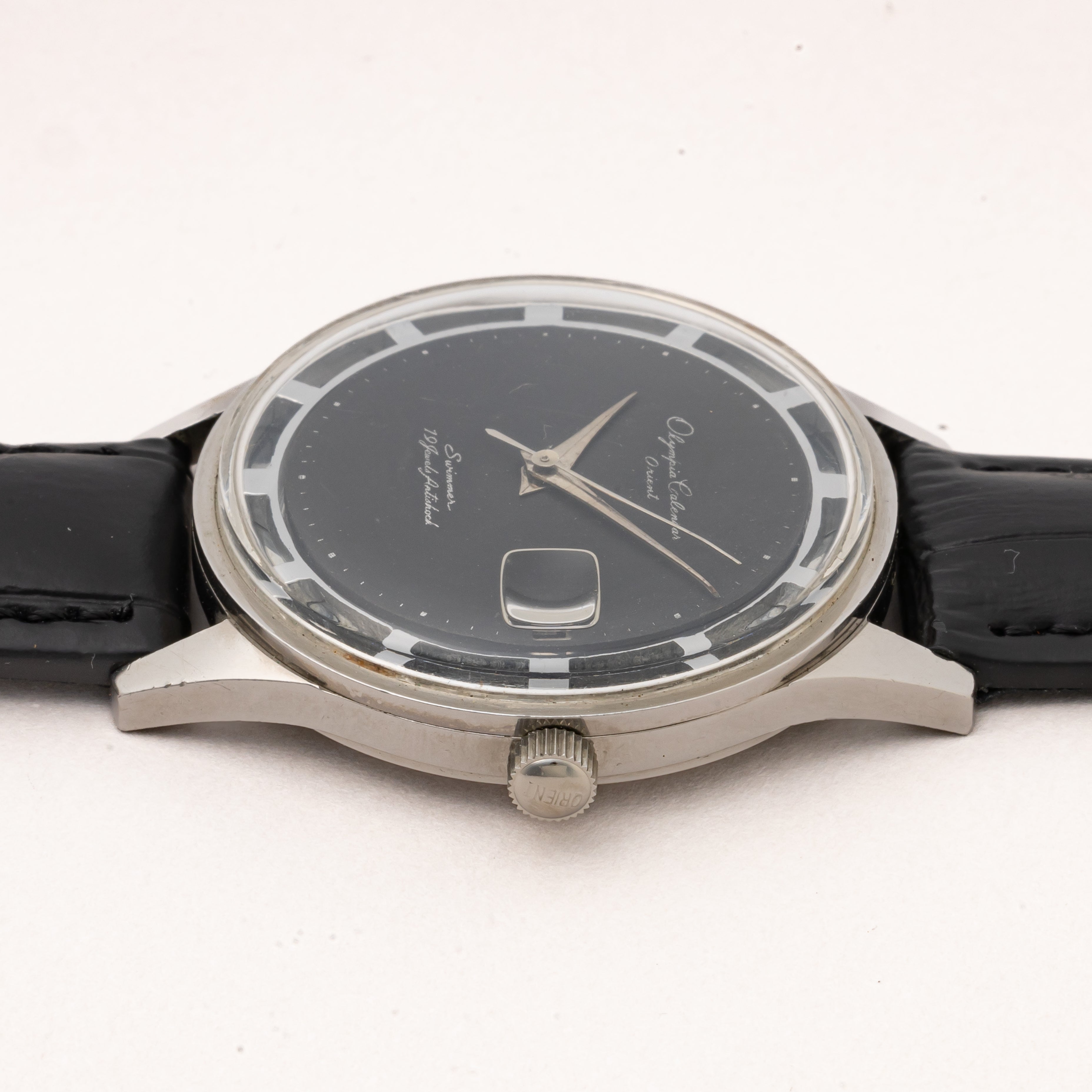 オリエント オリンピアカレンダー ブラックダイヤル 1960年代製