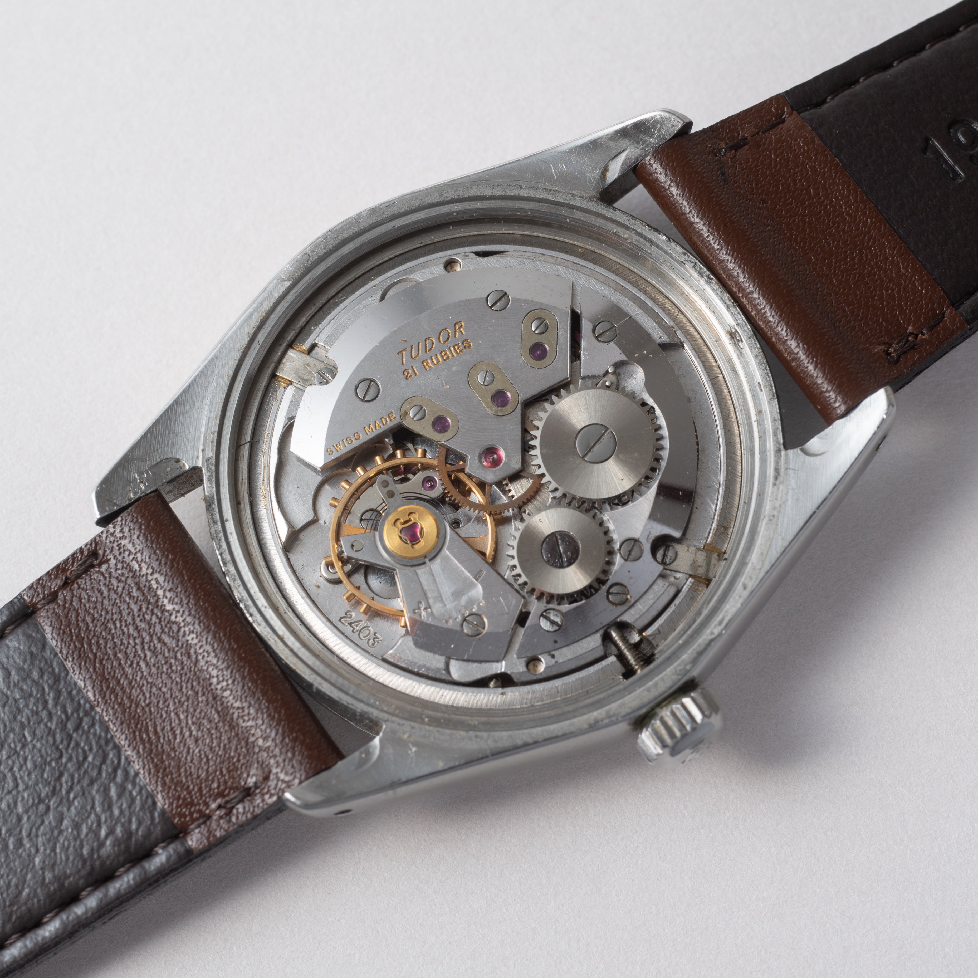 チューダー デカバラリダン 1968年製 オイスターデイト 王冠リューズ