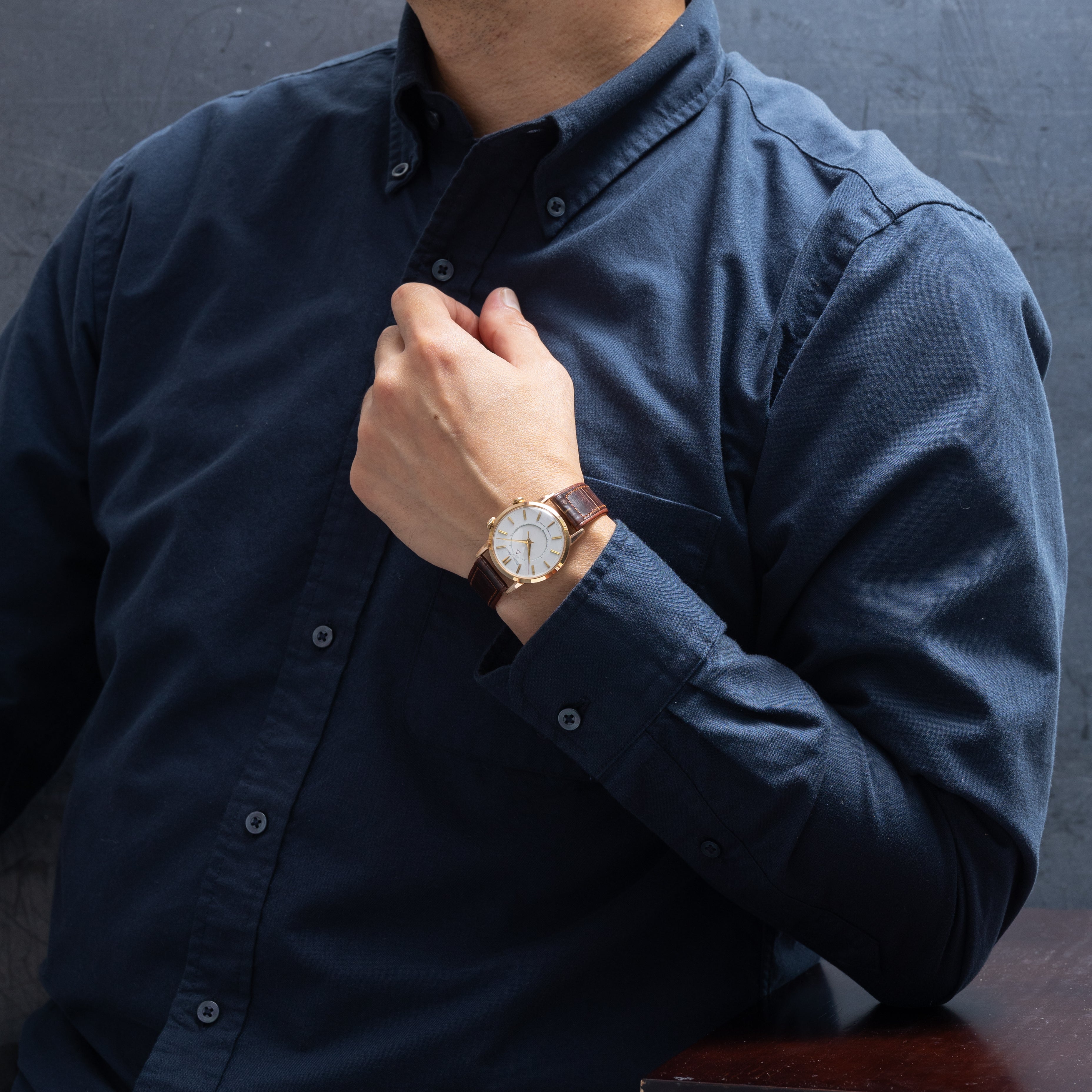 シチズン アラーム 手巻き 1961年製 ジャガールクルトフェイス 初期