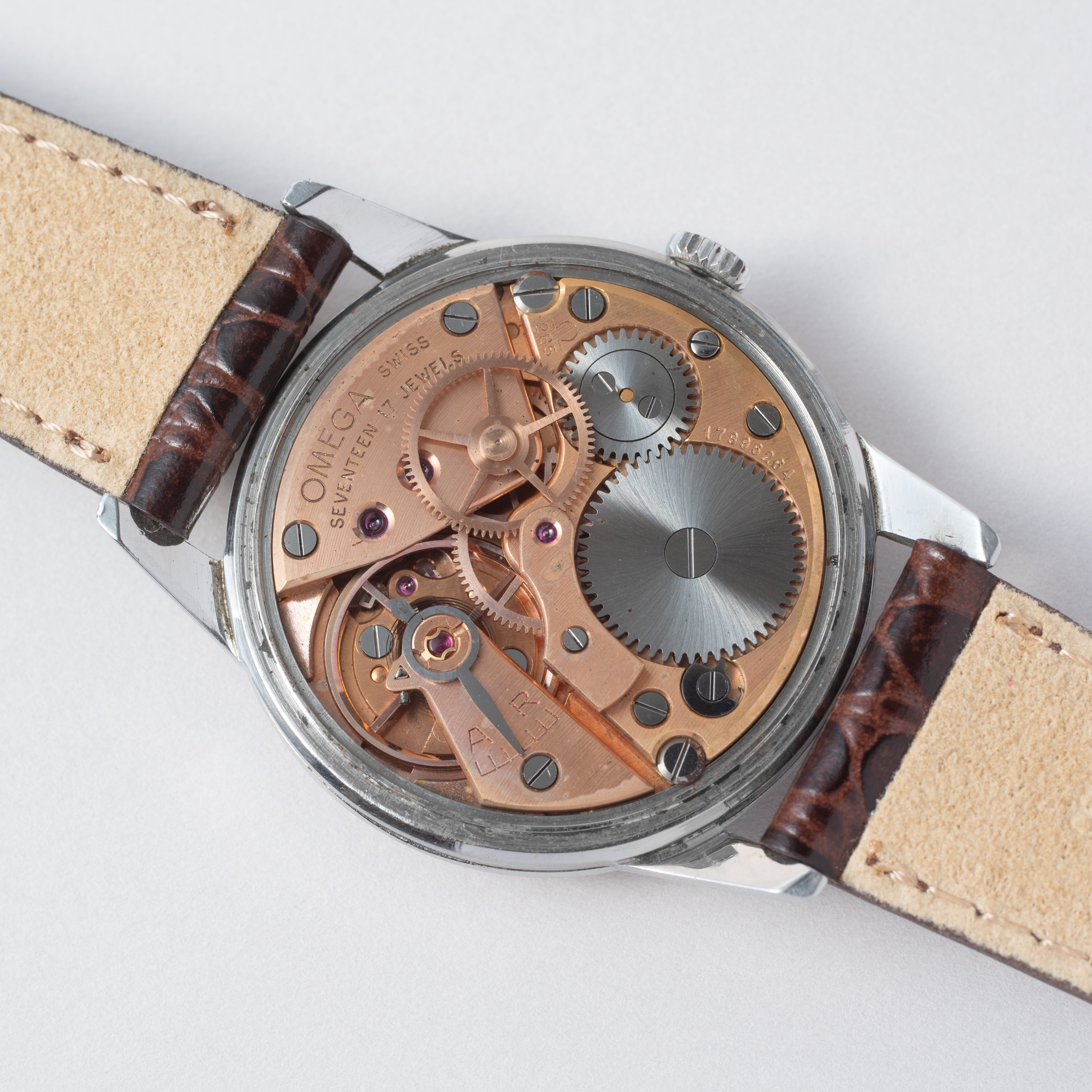 オメガ 30mmキャリバー Cal.285 アイボリーダイヤル 1960年製(昭和35年製)