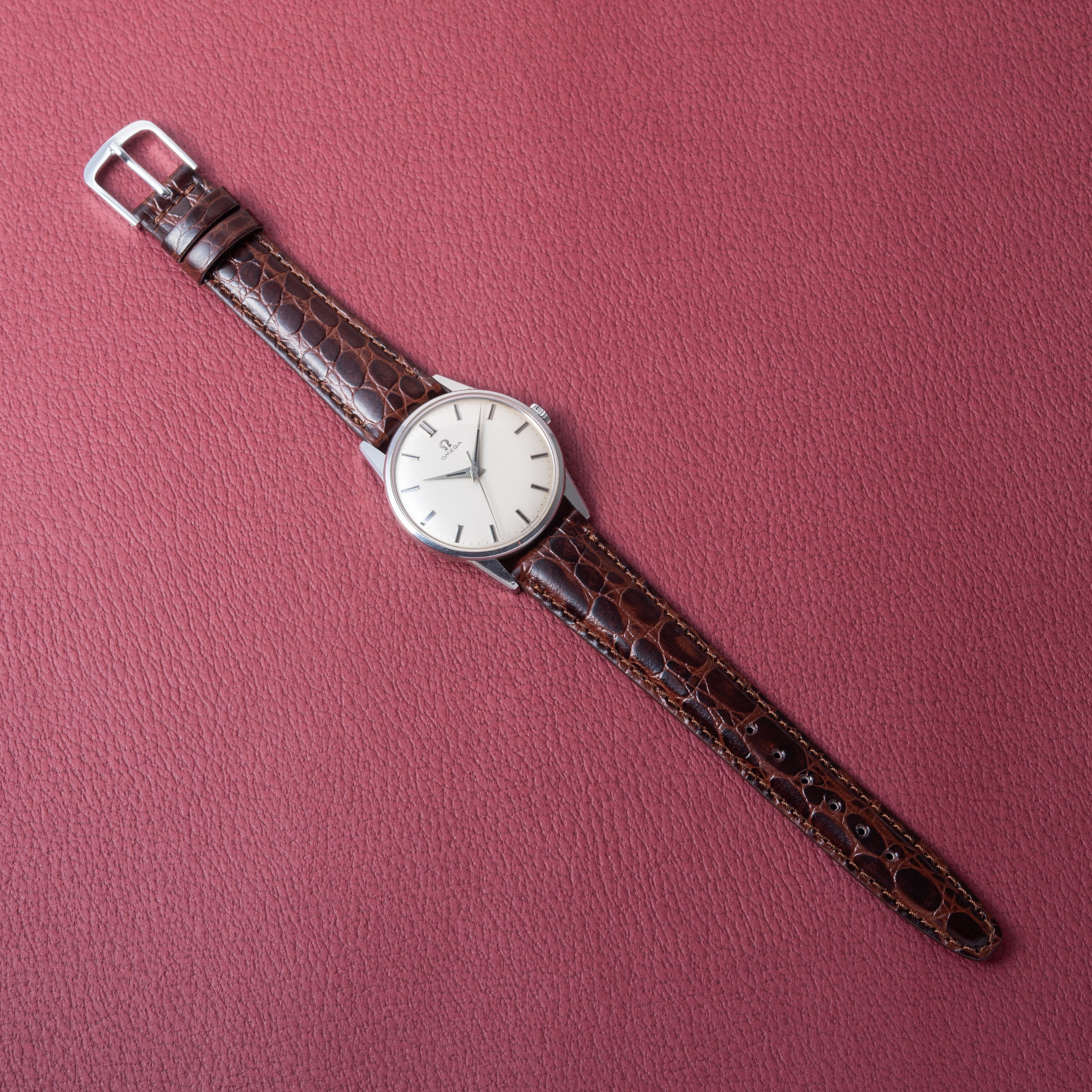 オメガ 30mmキャリバー Cal.285 アイボリーダイヤル 1960年製(昭和35年製)