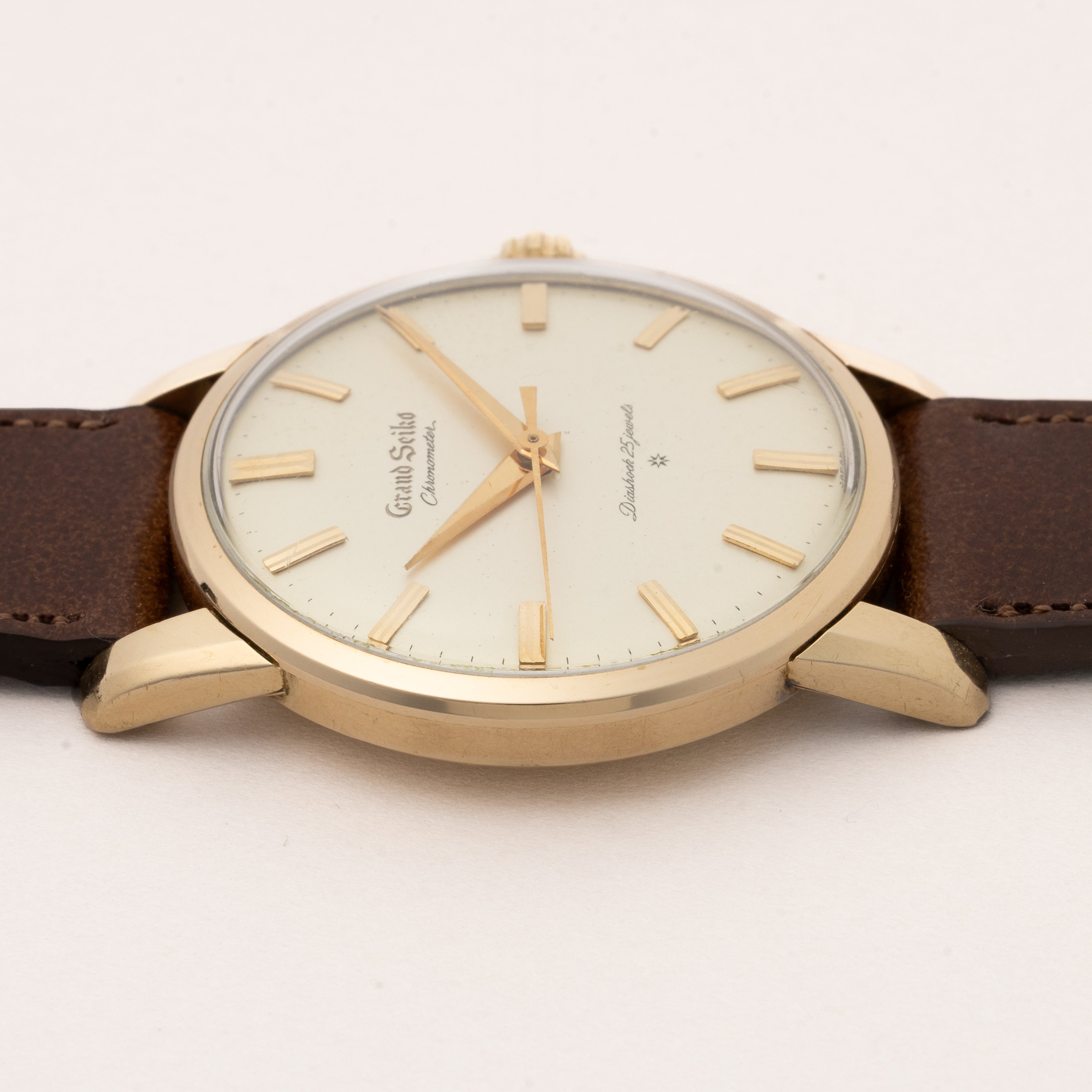 グランドセイコー ファースト 彫り文字盤 1961年製 フラット針 Ref.J14070