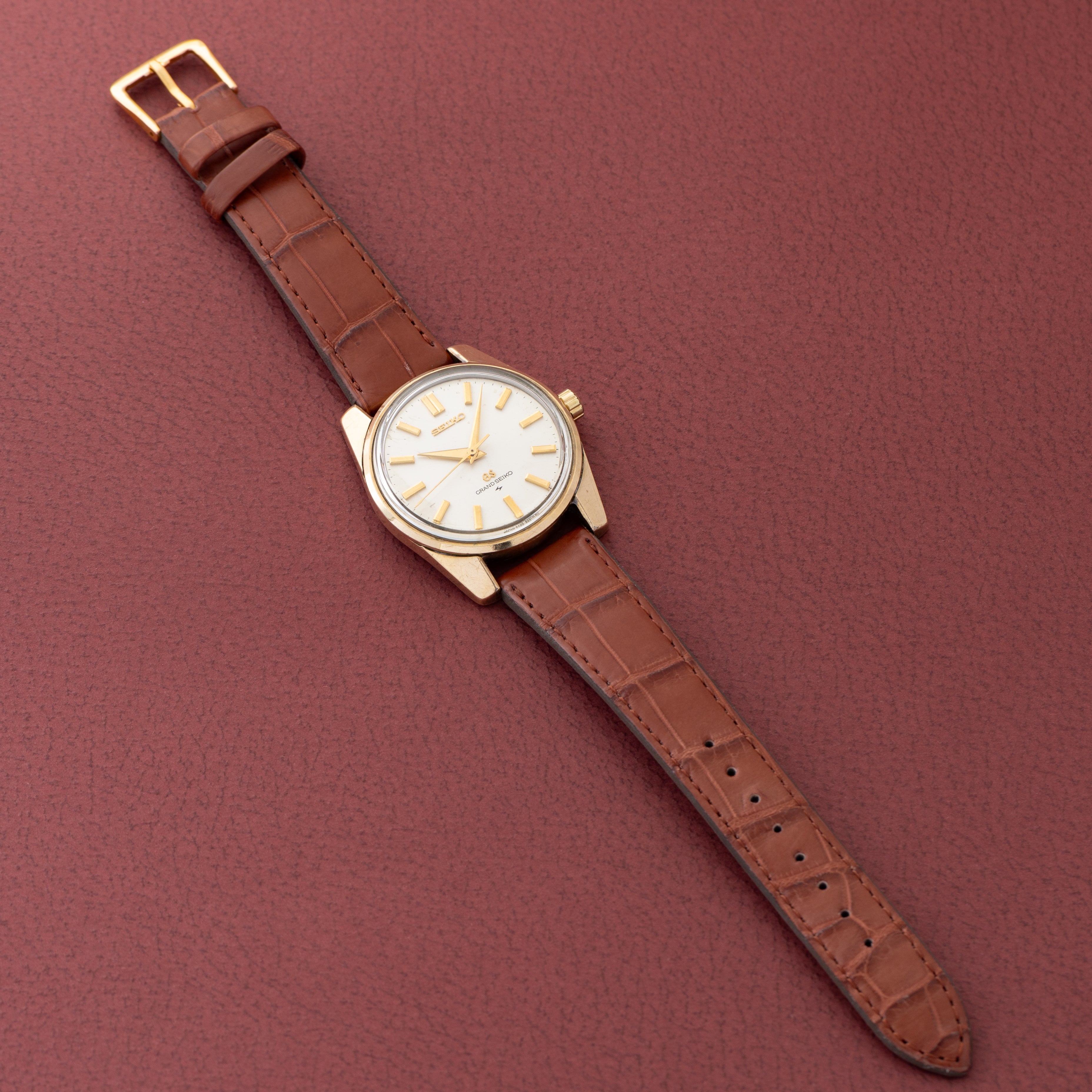 グランドセイコー CAP GOLD 1967年製 手巻き 44GS Ref.4420-9990