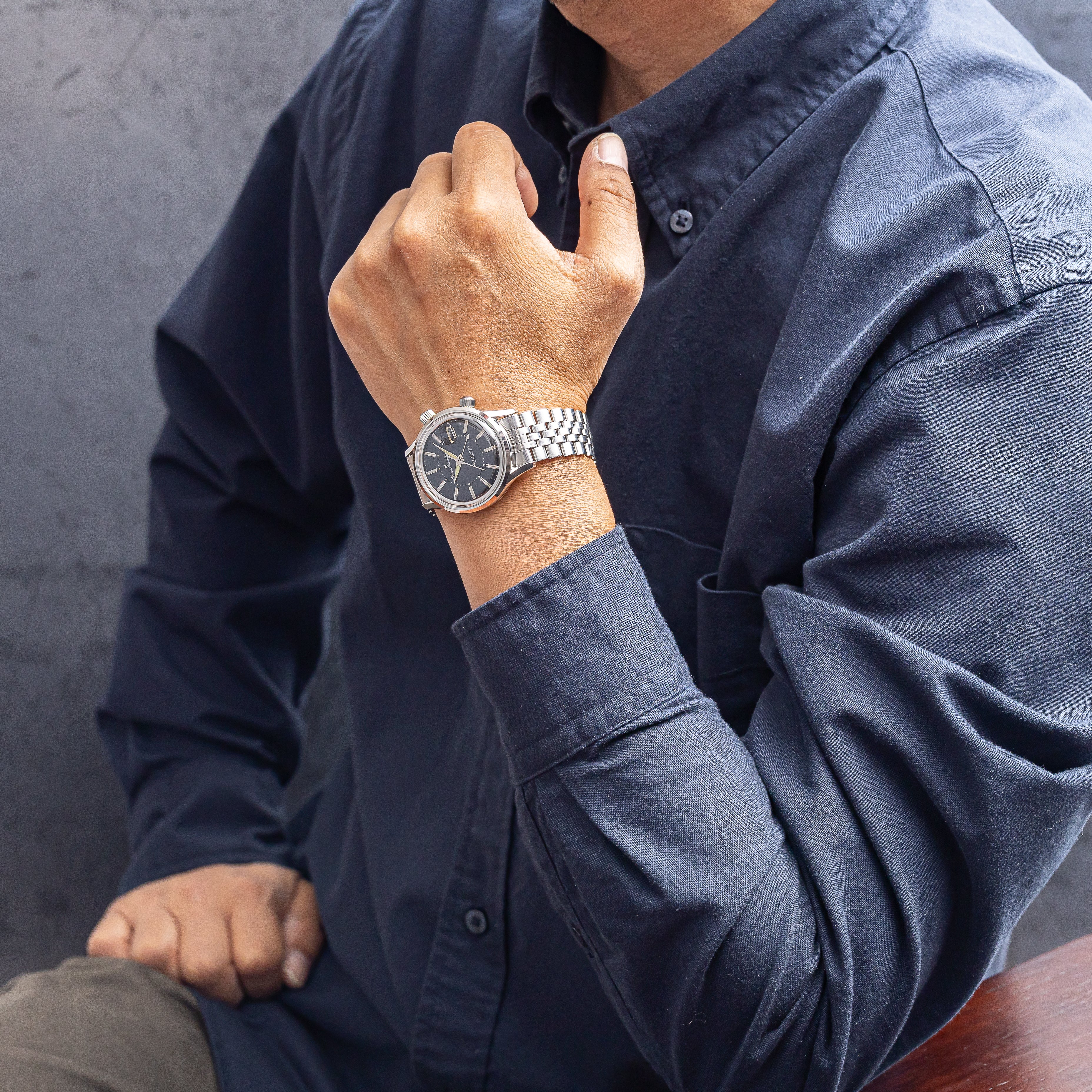 シチズン 4Hアラーム オリジナルブラックダイヤル 1967年製 純正ブレス付き 手巻き