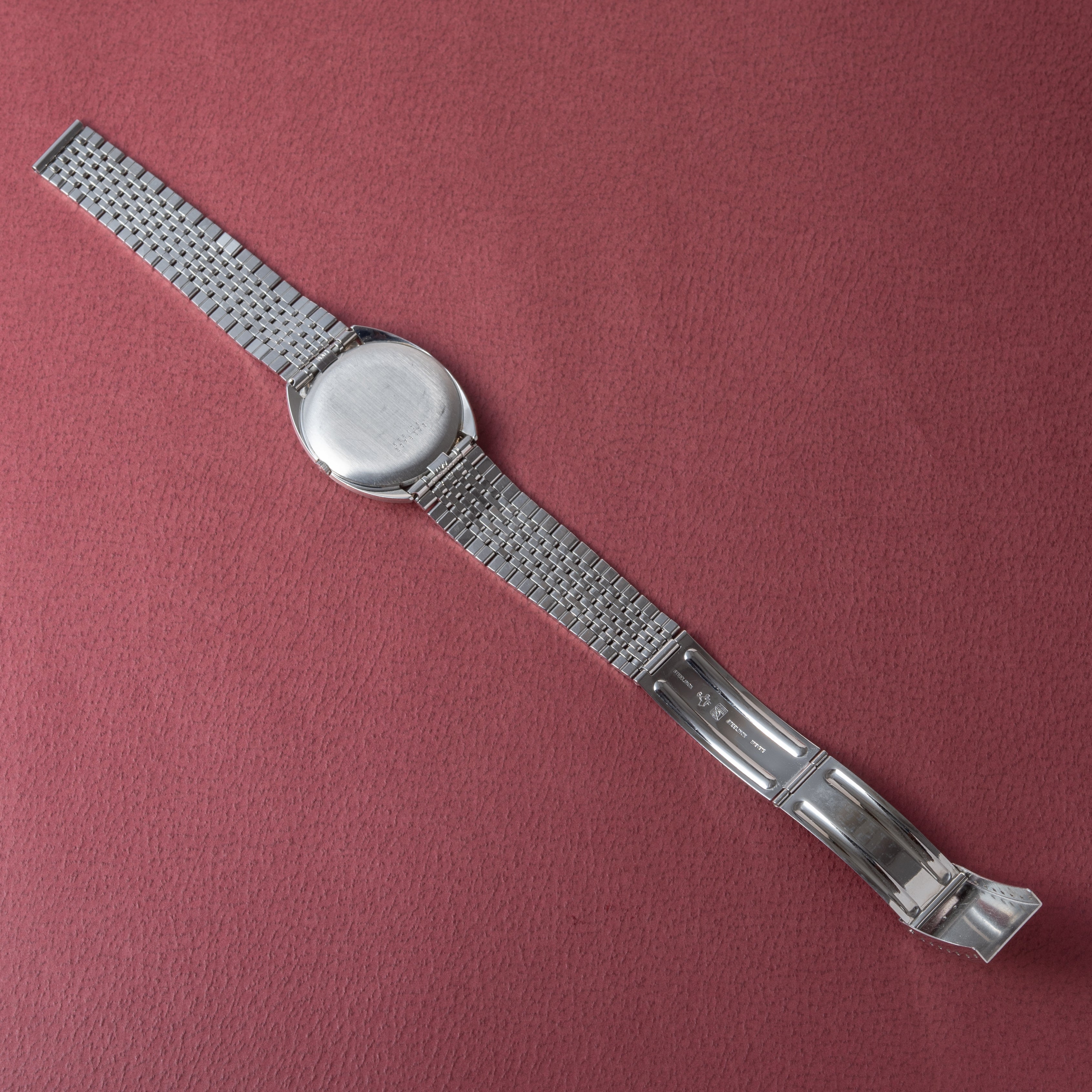 ユニバーサル ジュネーブ ホワイトシャドウ ポールルーター 1960年代製 ブルーダイヤル