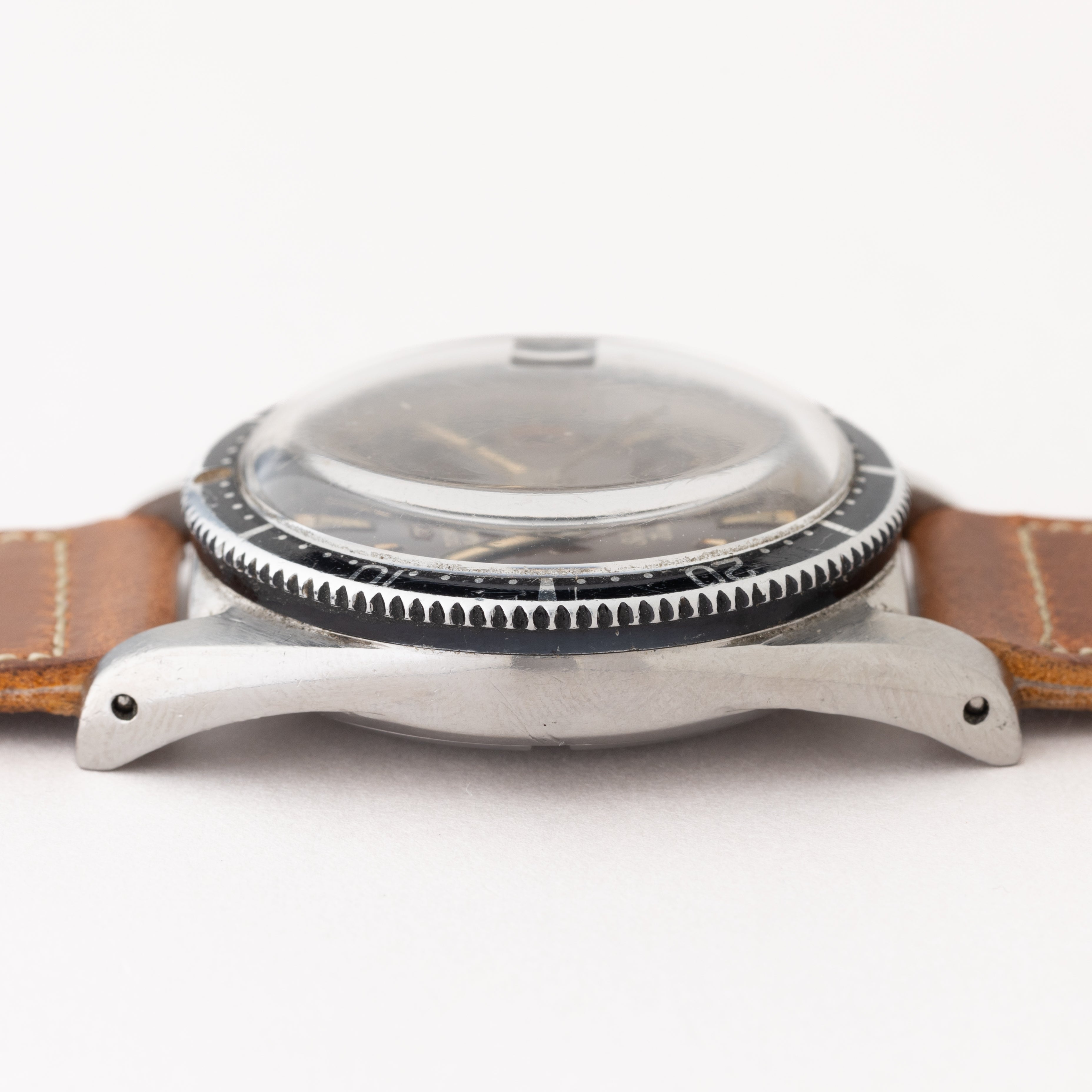 テクノス スカイダイバー 1960年代 ブラウンチェンジダイヤル