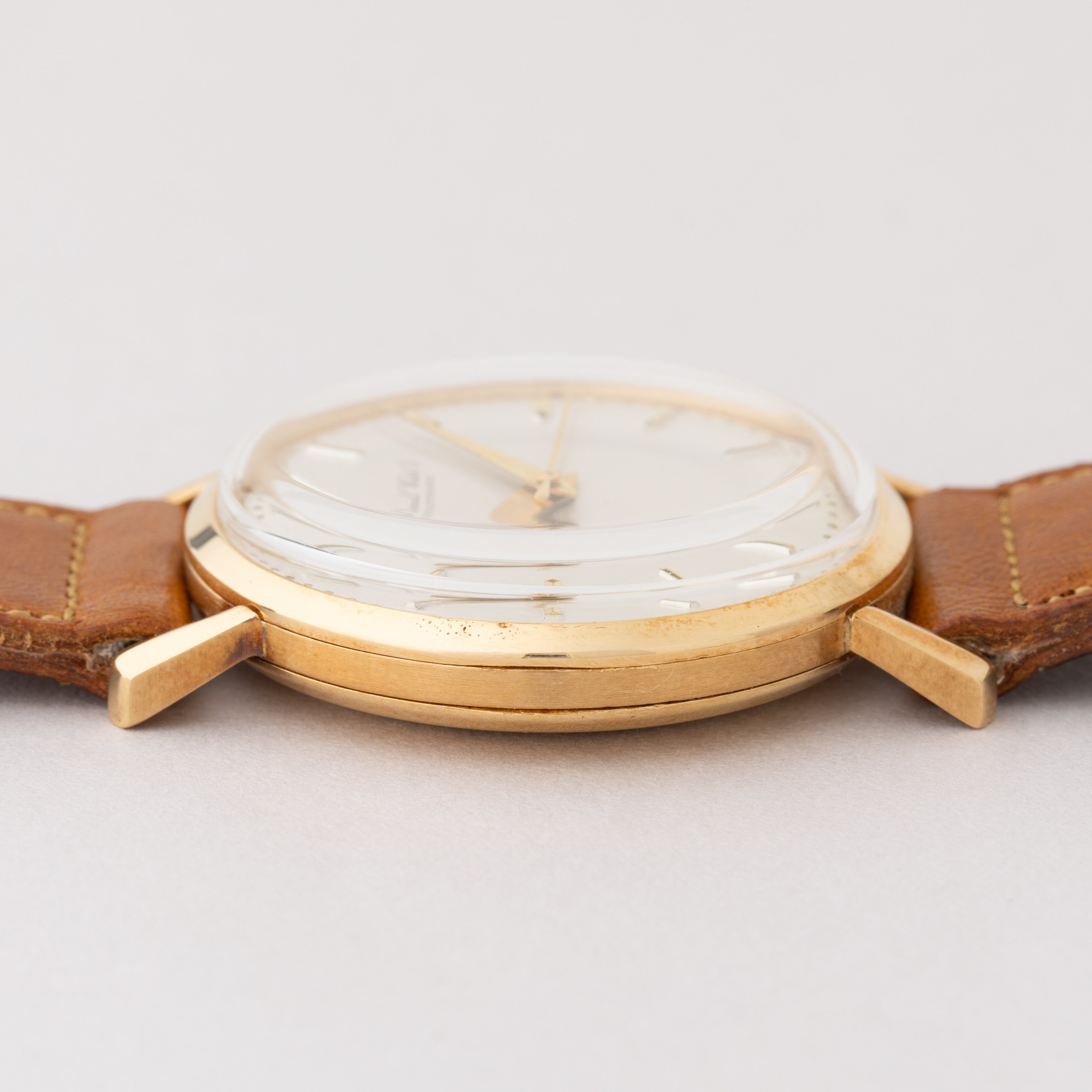 IWC 18金無垢ケース Cal.89 1957年製 手巻き