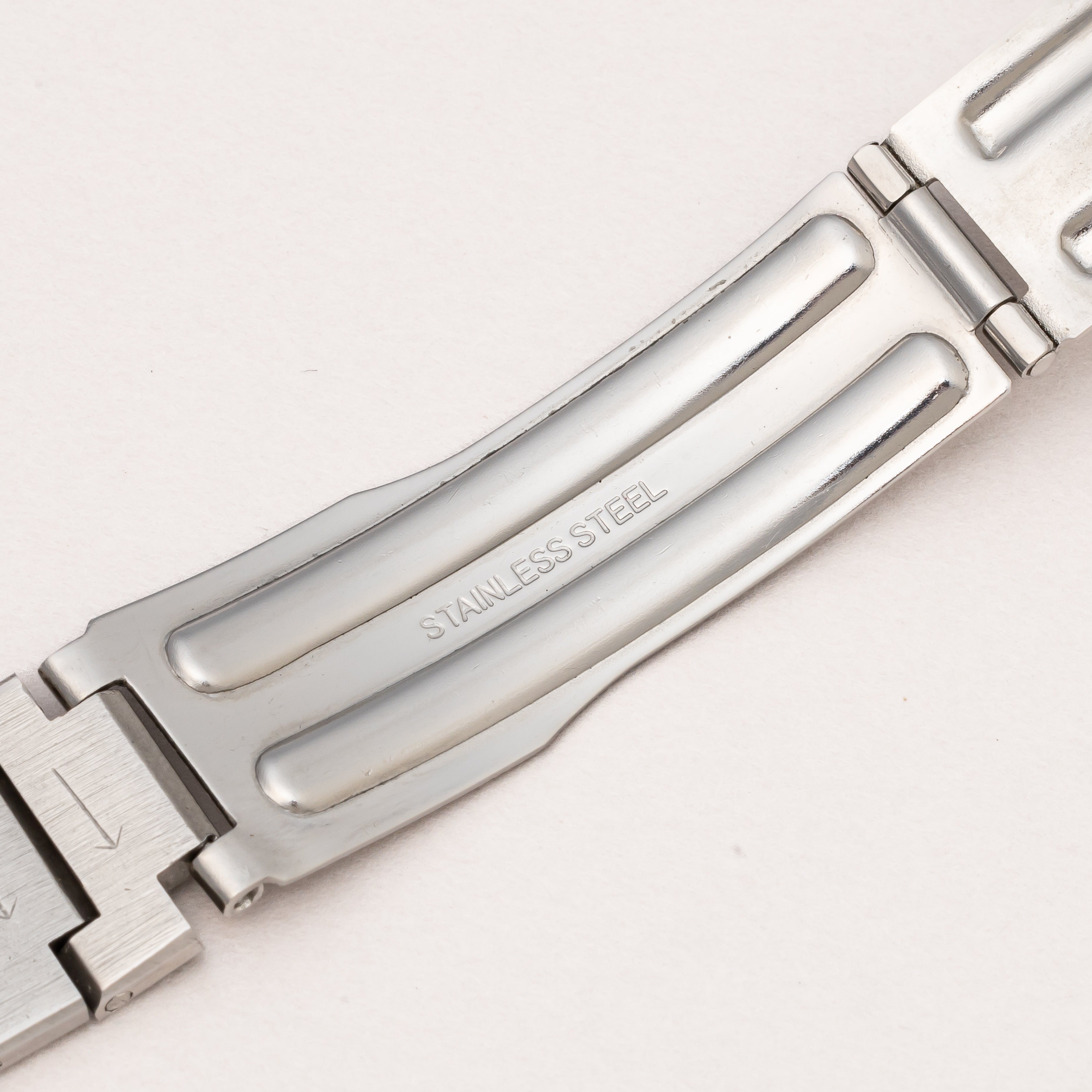 チューダー 盾レンジャー Ref.7995/0 ジャパンブレス付き 1966年製