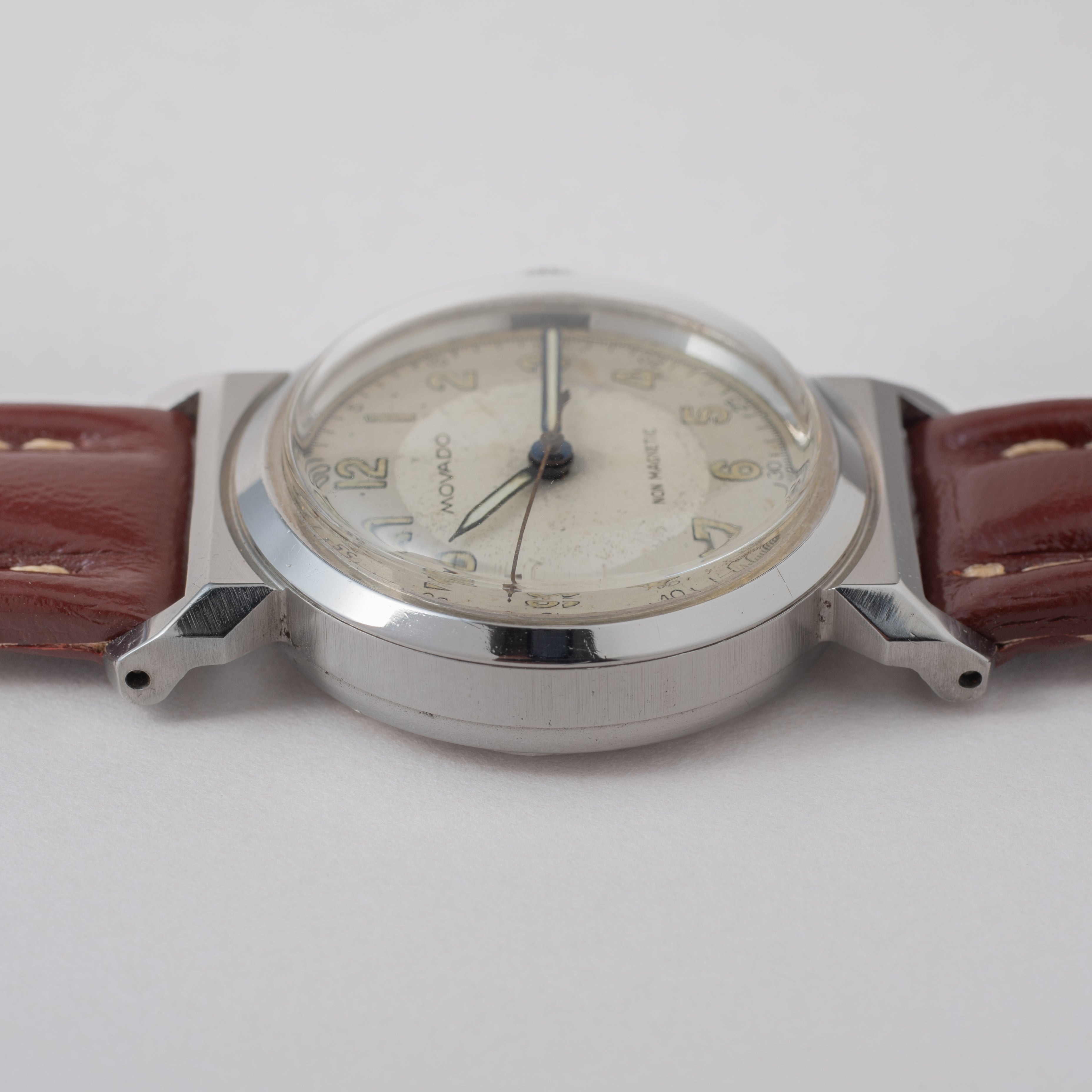 モバード アクバティック 全アラビア数字 1940年代 手巻き