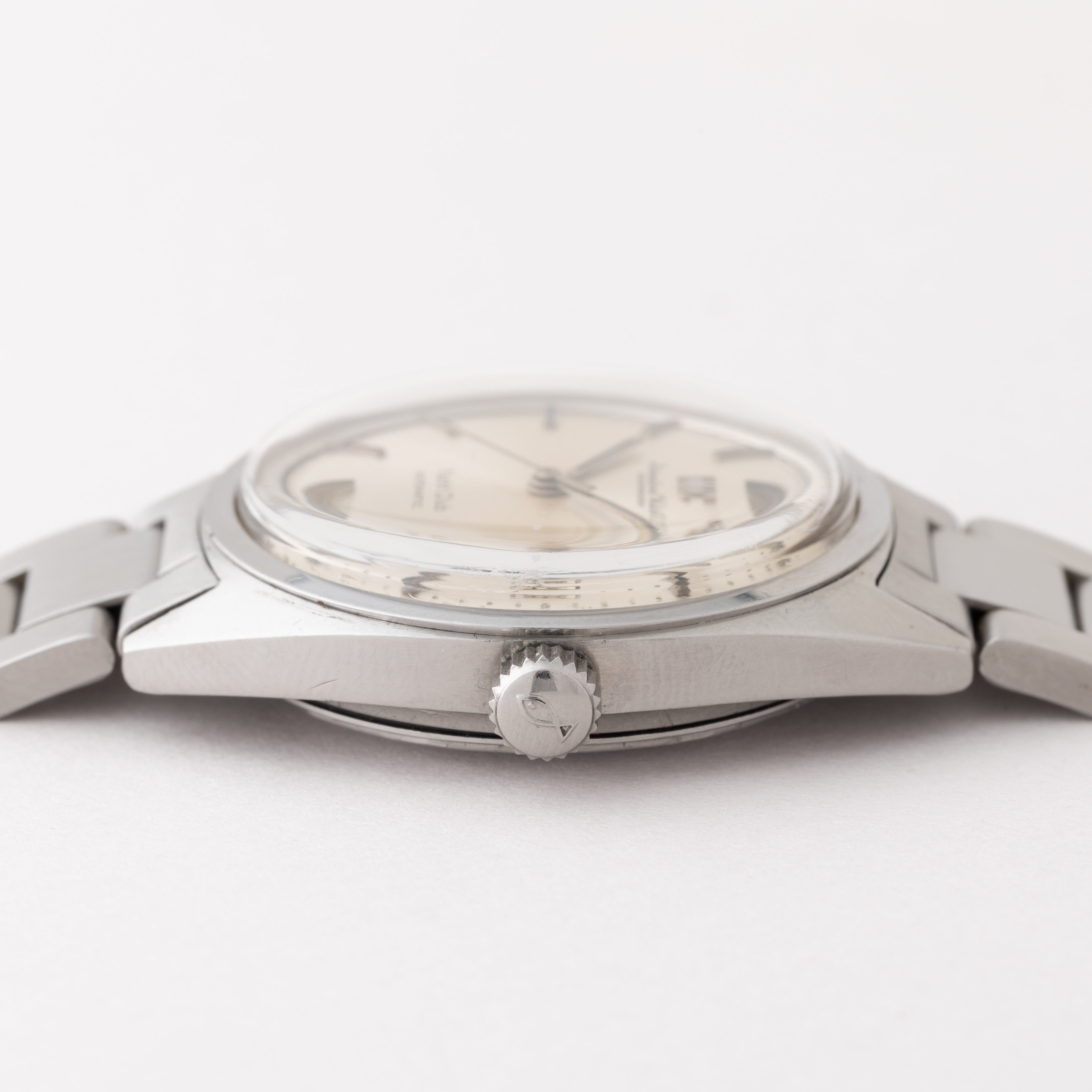 IWC ヨットクラブ 1967年製 シルバーダイヤル 純正3連ブレスレット Cal.8541