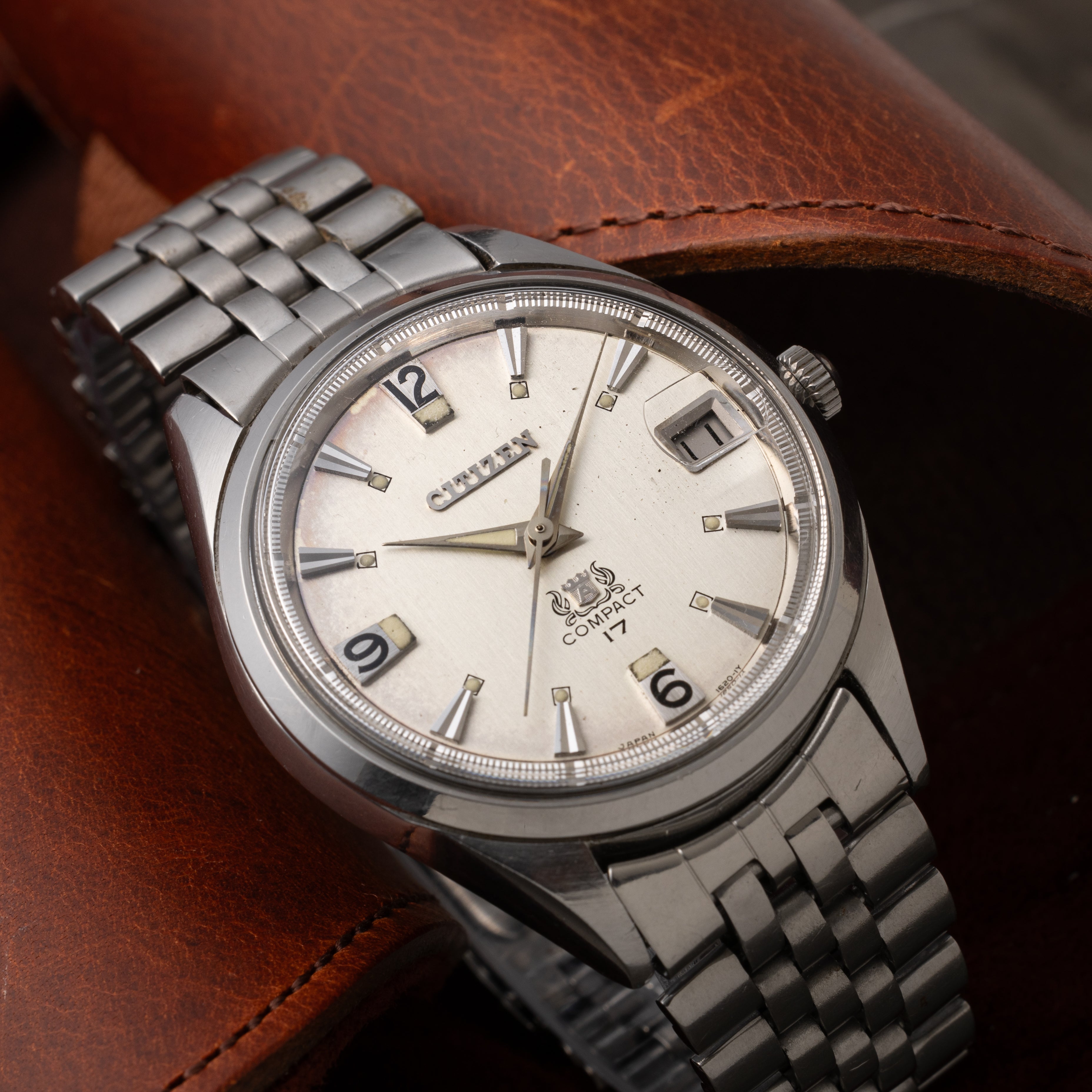 シチズン オートデーター コンパクト 1967年製