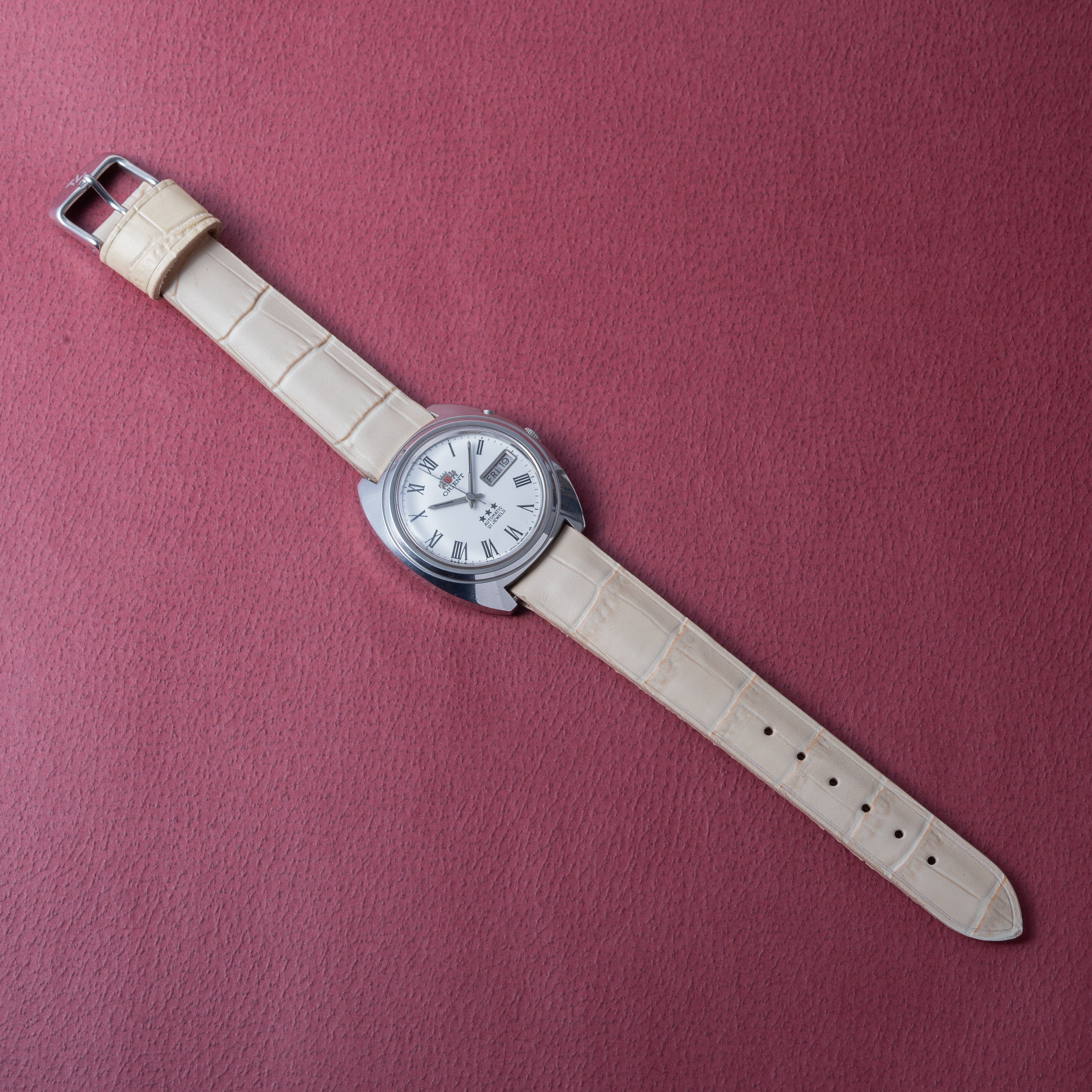 オリエント スリースター 1970年製/昭和45年製 ホワイトローマンダイヤル