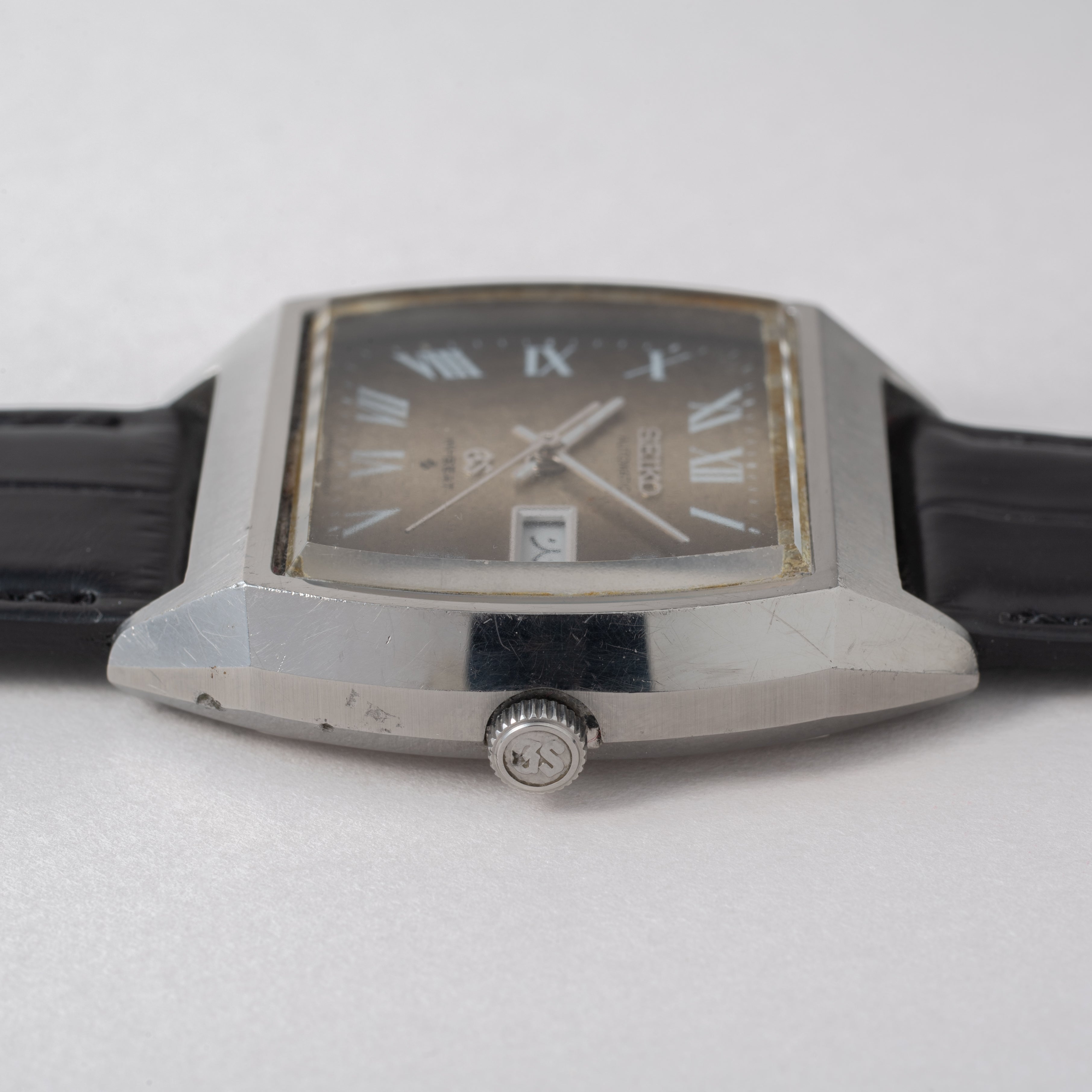 グランドセイコー 1972年製 バレル型ケース Ref.5646-5010 GS グラデーション文字盤