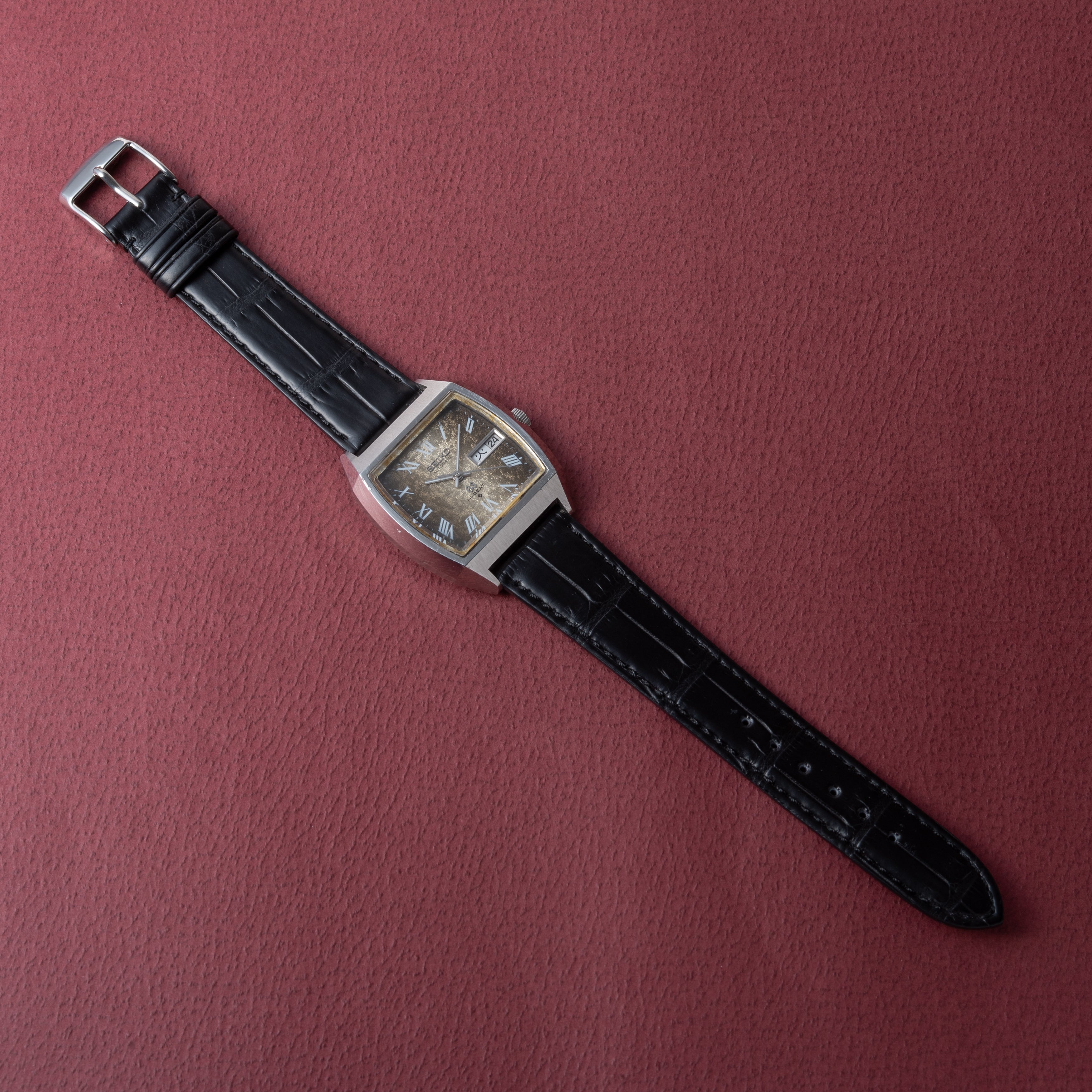 グランドセイコー 1972年製 バレル型ケース Ref.5646-5010 GS グラデーション文字盤