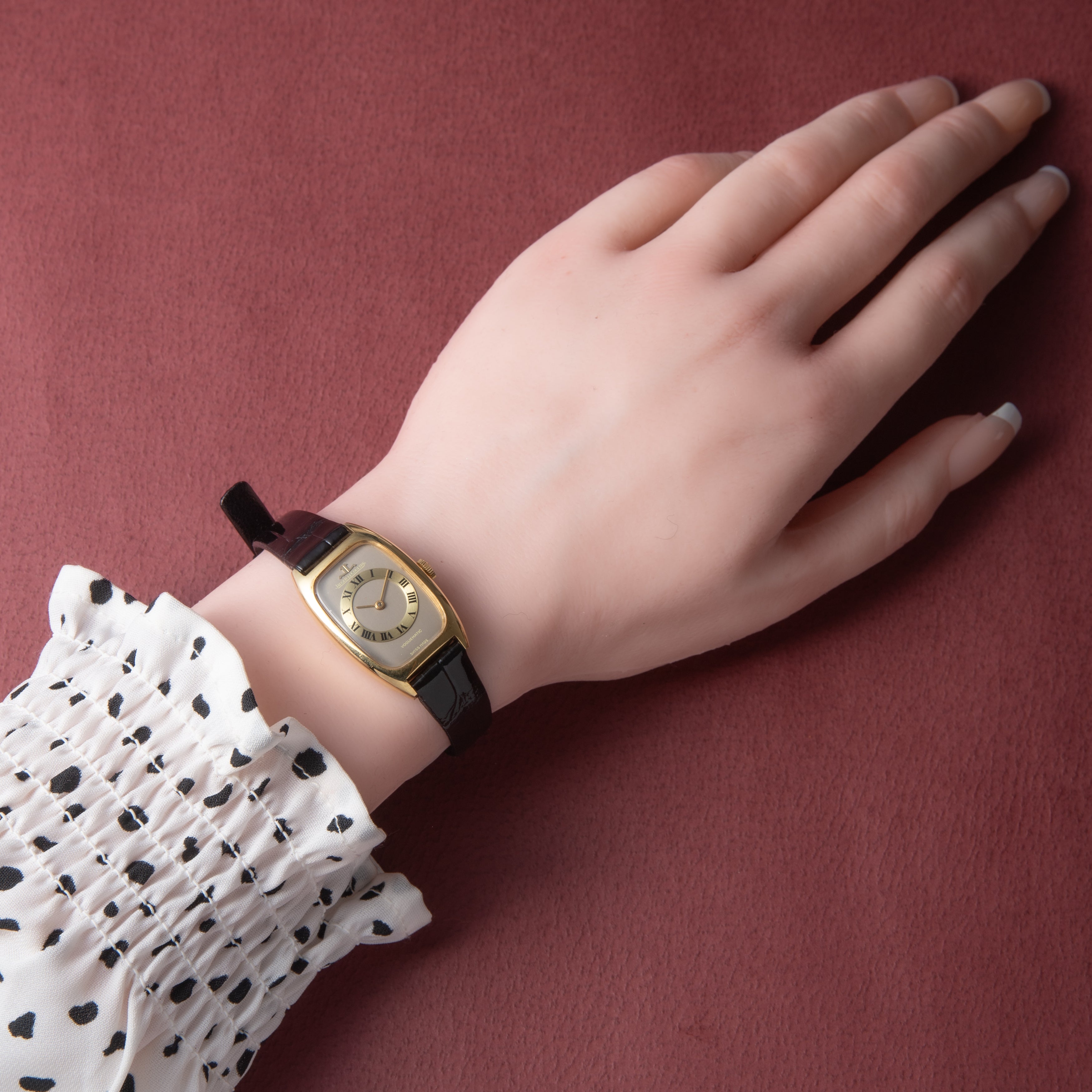 ジャガールクルト ヴォーグ 1970年代製 18金無垢 自動巻き