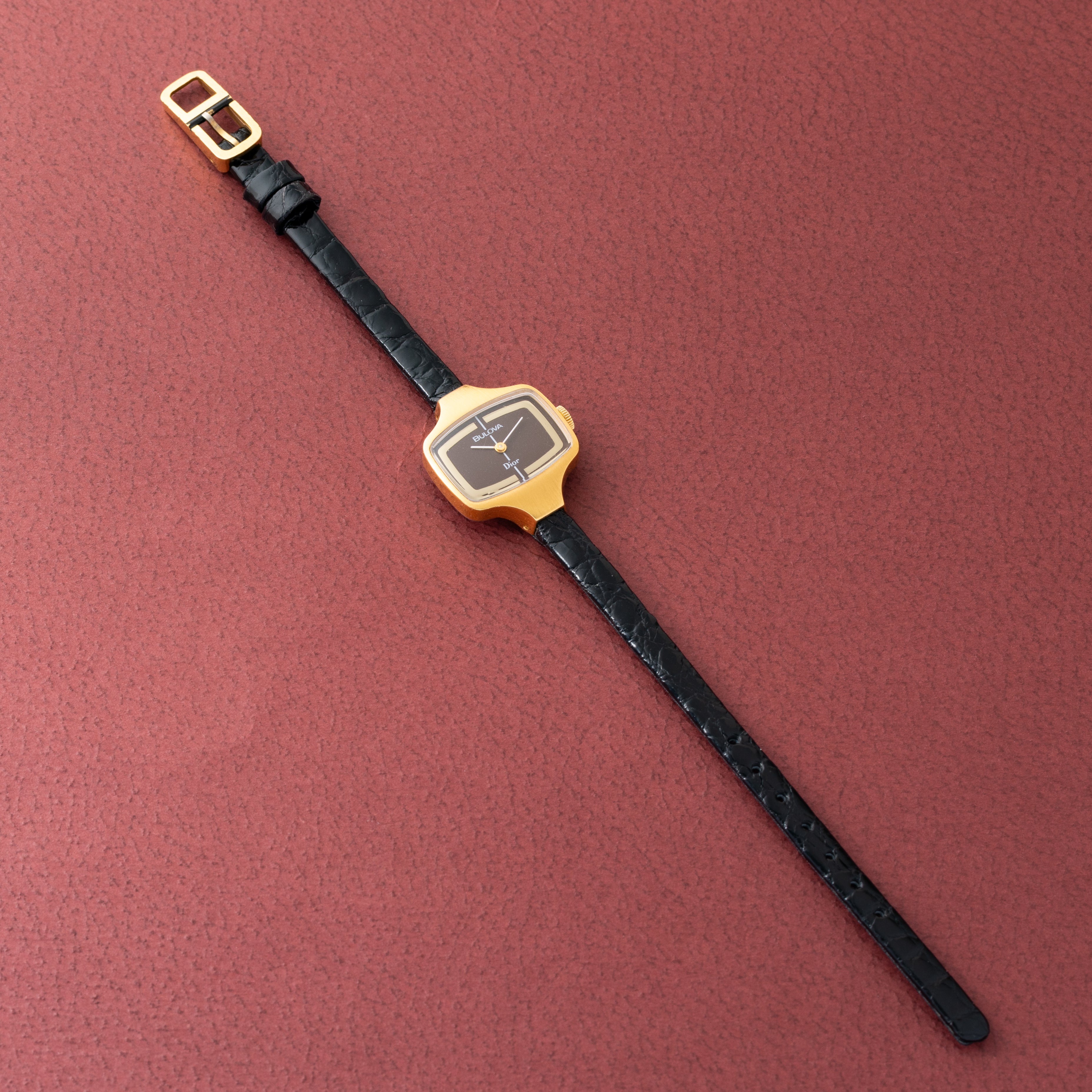 Dior レディース 角型ケース 1970年代製 ブローバ ダブルネーム GF