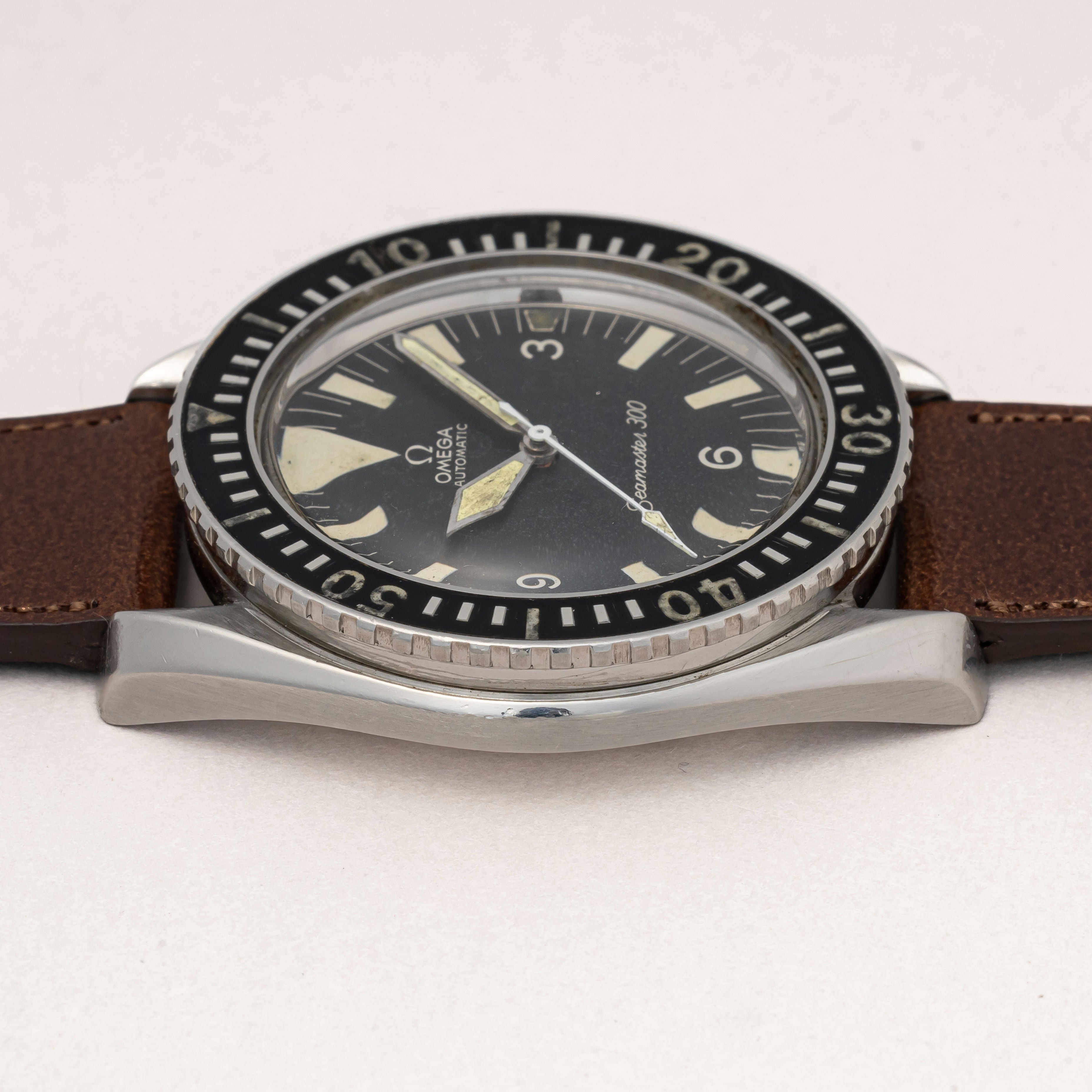オメガ シーマスター 300 3rd ビッグトライアングル 1967年製 Ref.165.024