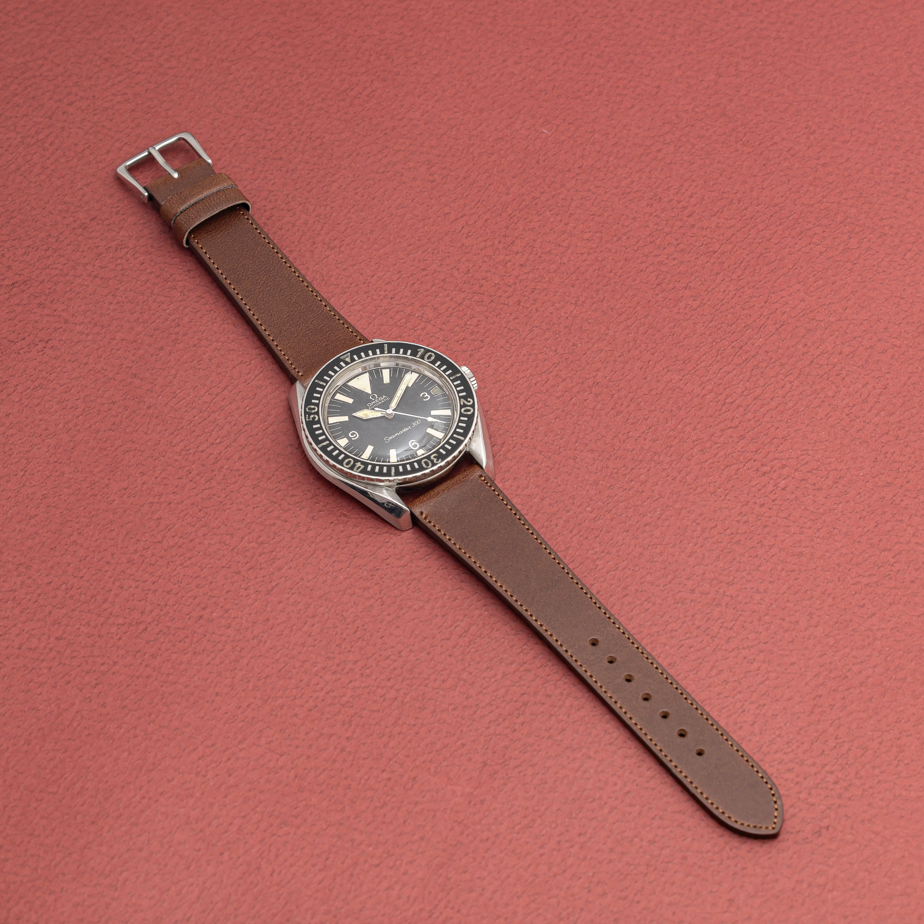 オメガ シーマスター 300 3rd ビッグトライアングル 1967年製 Ref.165.024