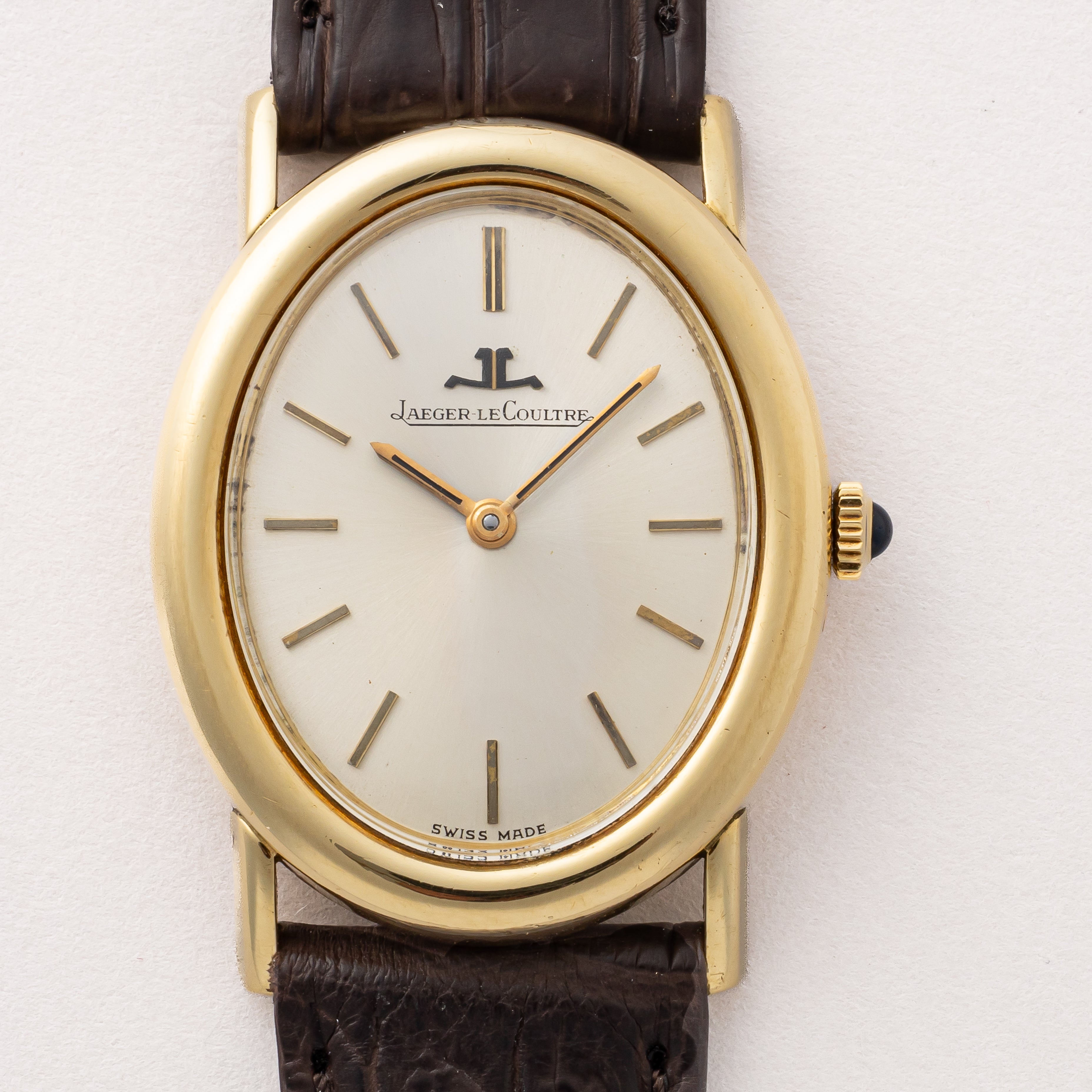 ジャガールクルト 18金無垢オーバル型ケース 1971年保証書 ギャラ付き