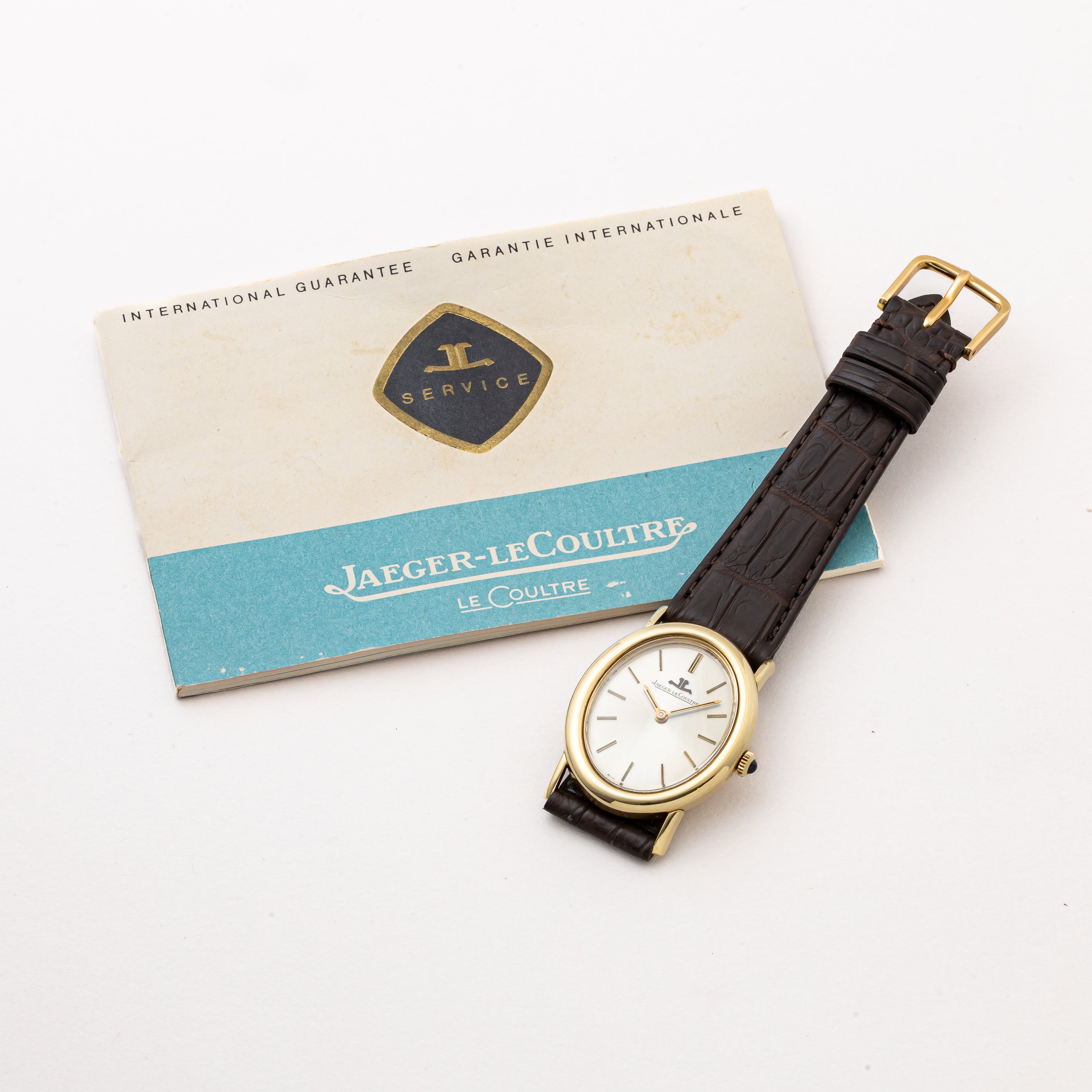 ジャガールクルト 18金無垢オーバル型ケース 1971年保証書 ギャラ付き