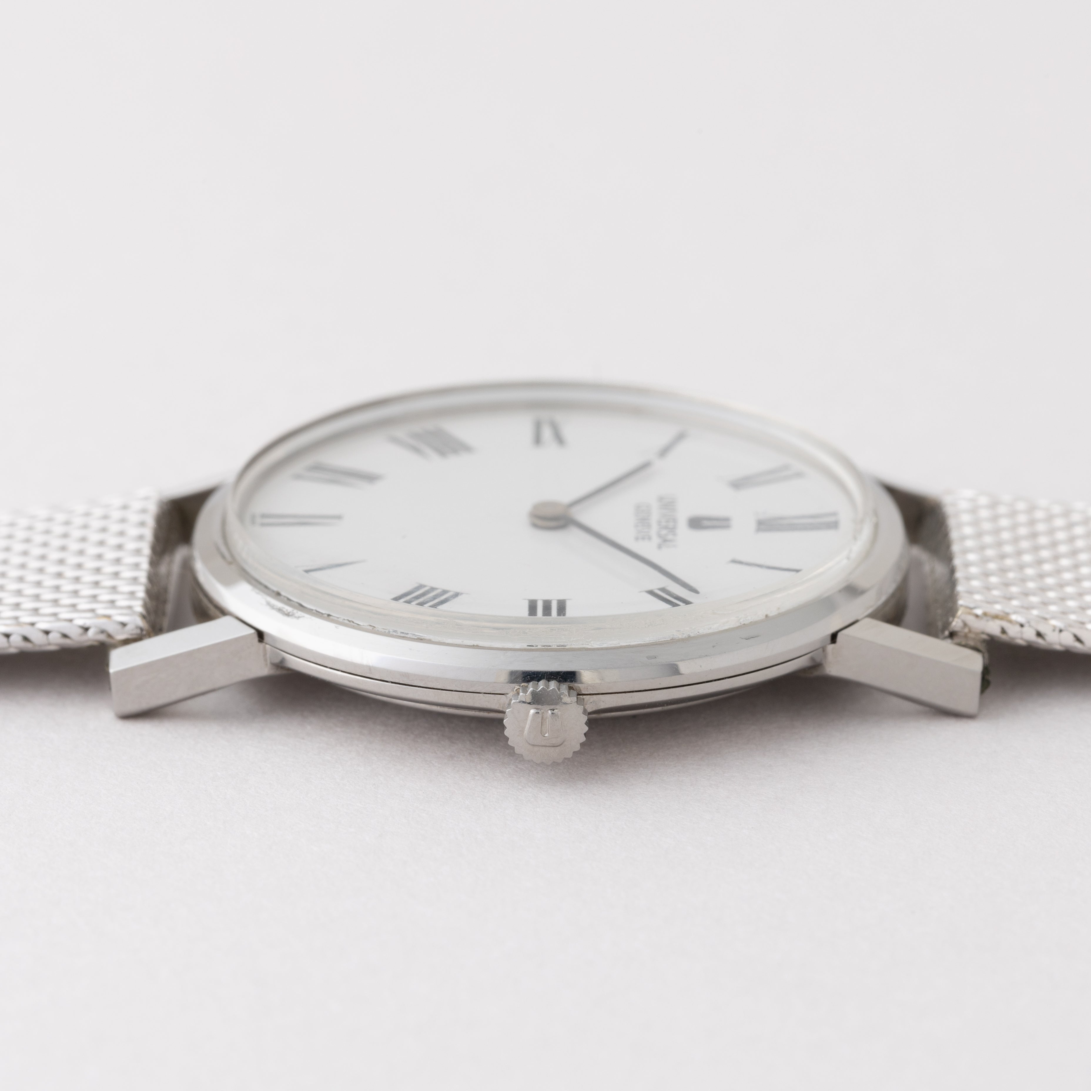 ユニバーサルジュネーブ ラウンドケース ホワイトローマン 手巻き 1970年代 箱、純正尾錠付き