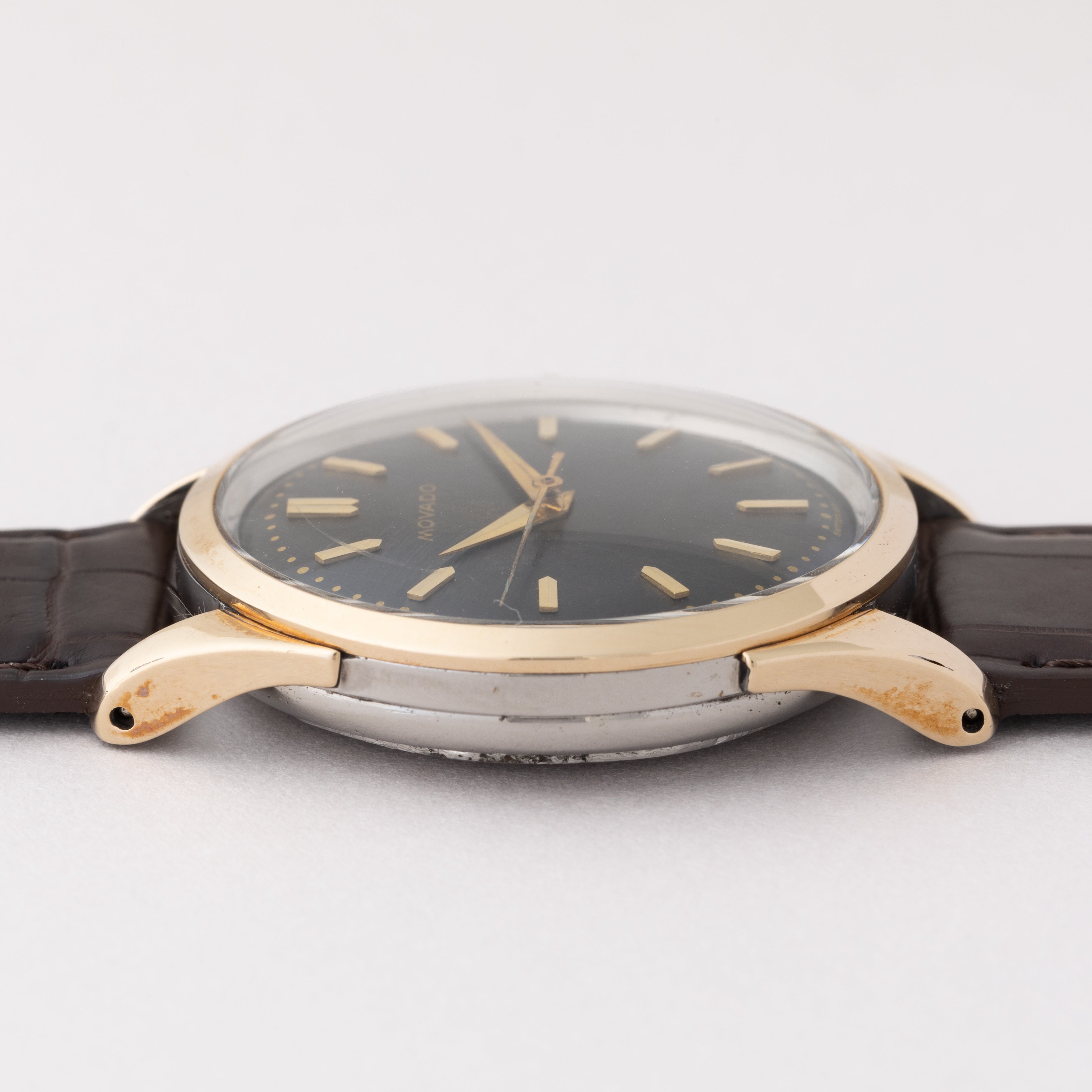 モバード トップゴールド 1950年代 FBケース ブラックダイヤル