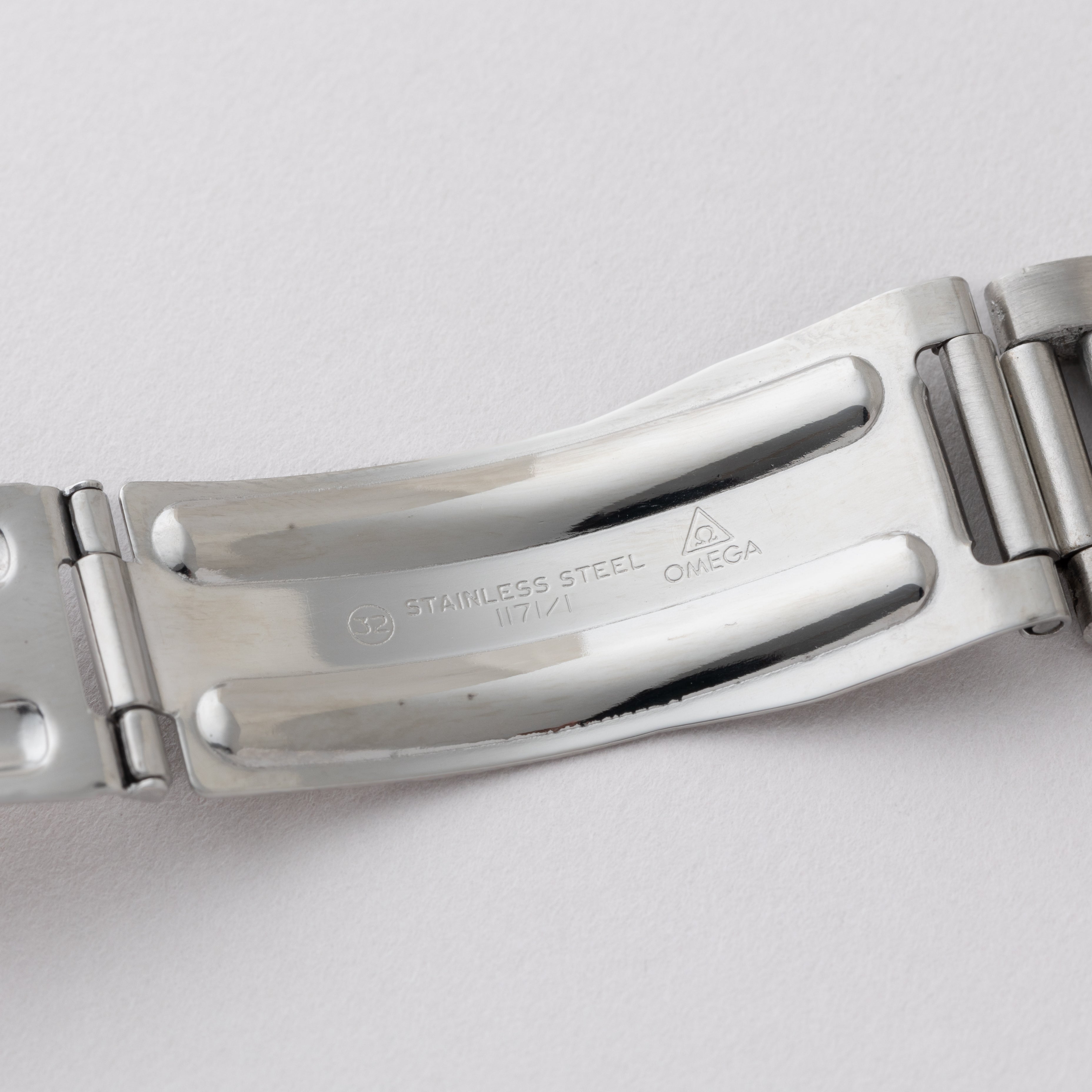 オメガ スピードマスター プロフェッショナル 1984年製 5th 下がりr Ref.145.022