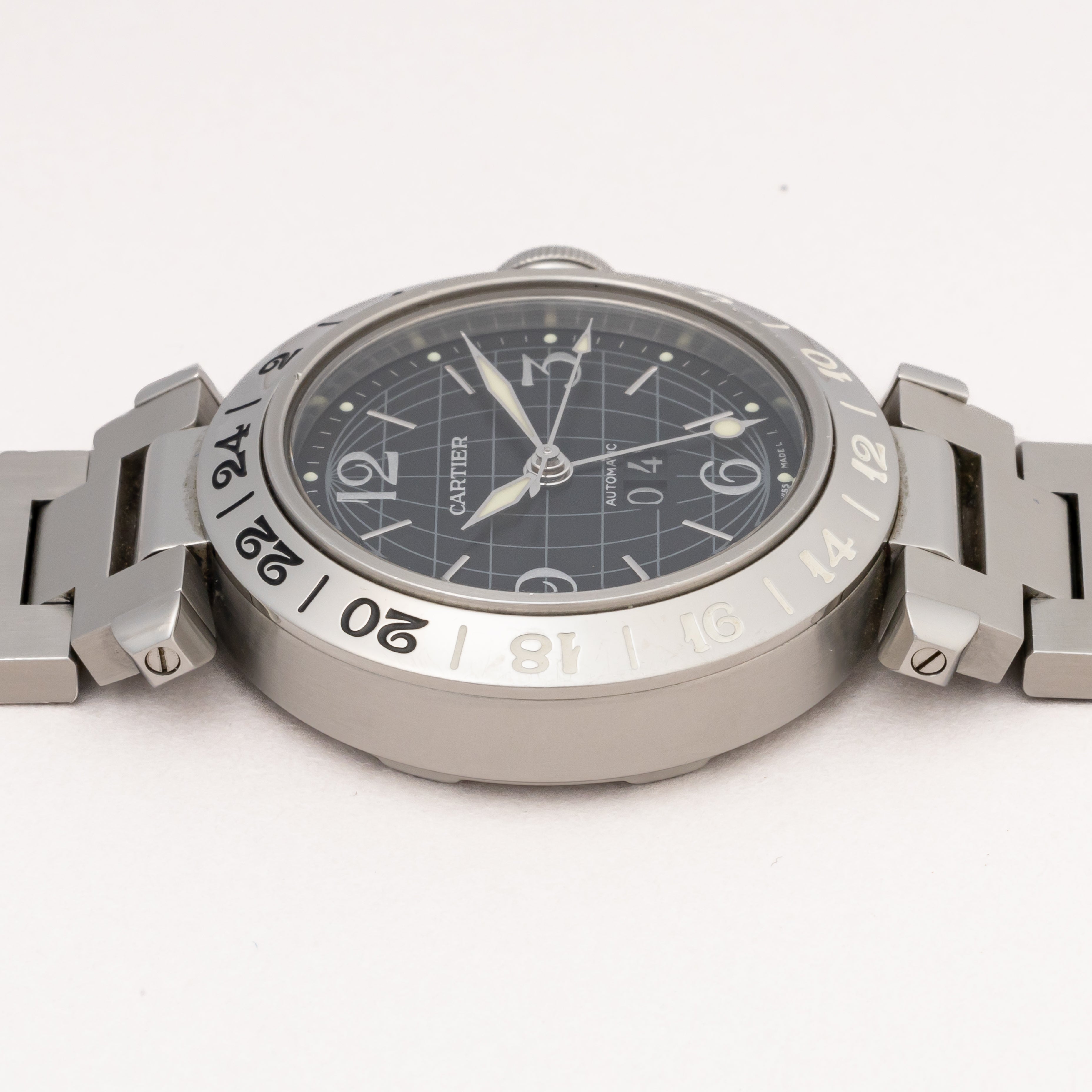 カルティエ パシャC メリディアン 2000年代製 GMTビッグデイト ブラックダイヤル