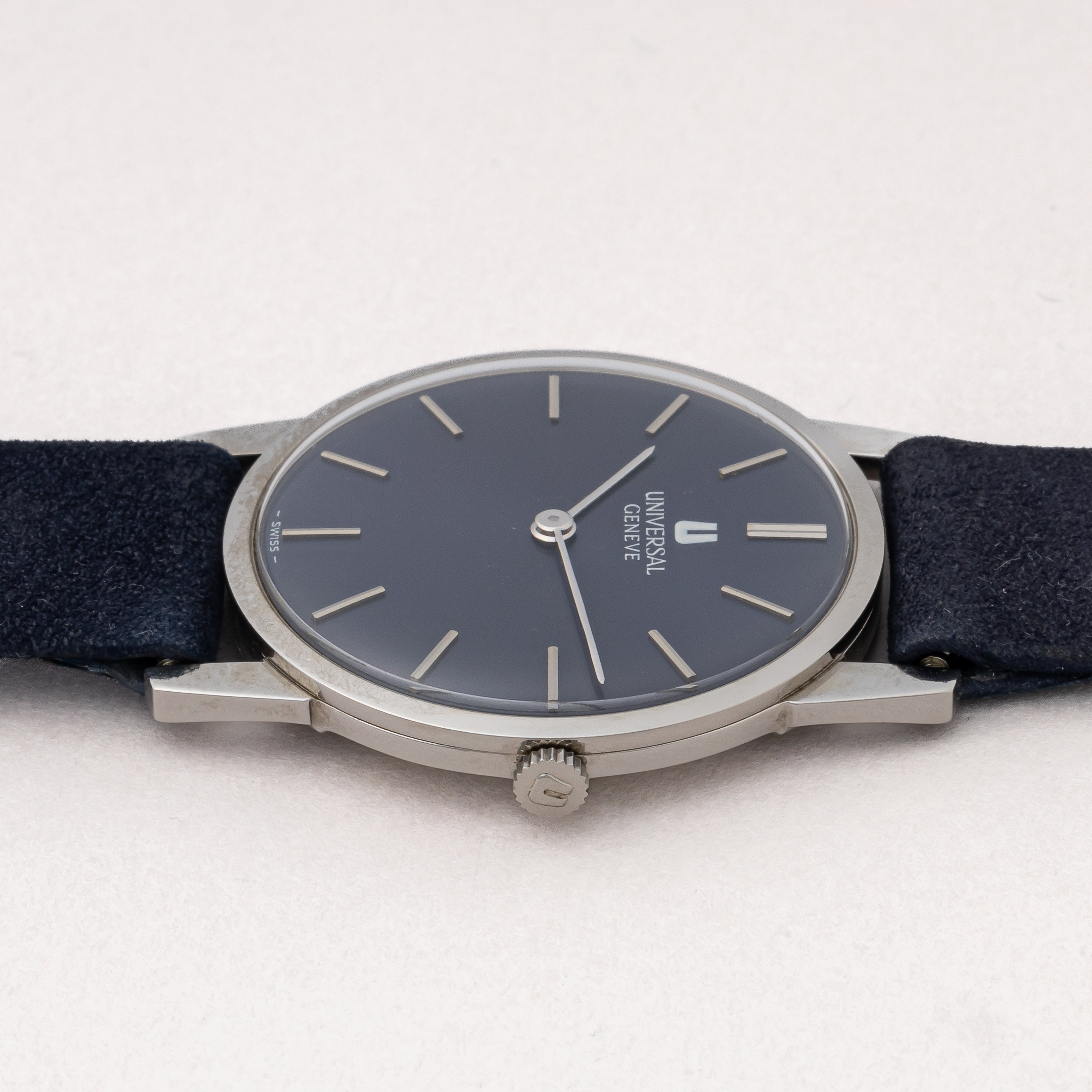 ユニバーサルジュネーブ ラウンドケース 未使用品 1970年代 箱,タグ付き