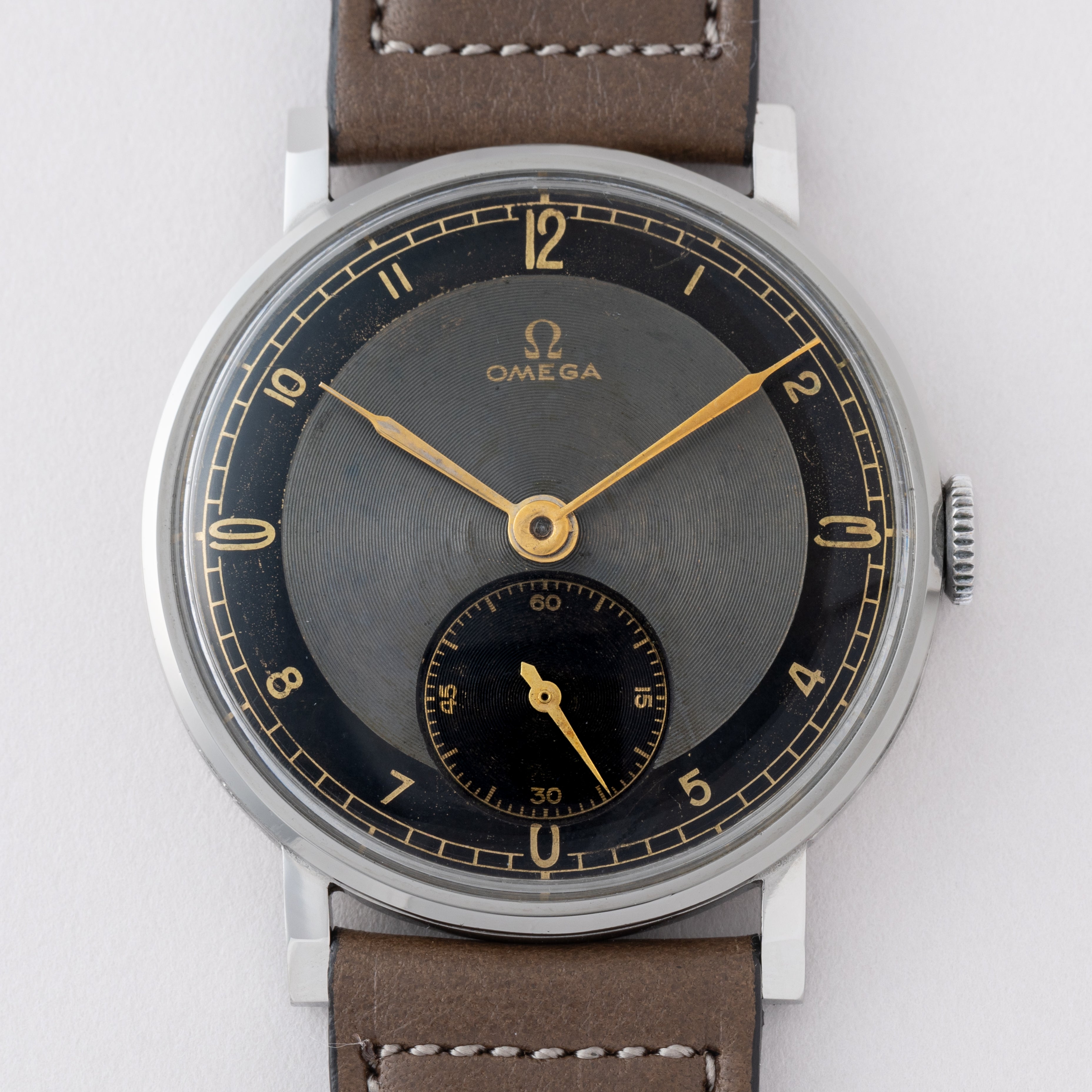 オメガ 30mmキャリバー 1939年製 ラージケース Cal.30 手巻き オリジナルツートンダイヤル