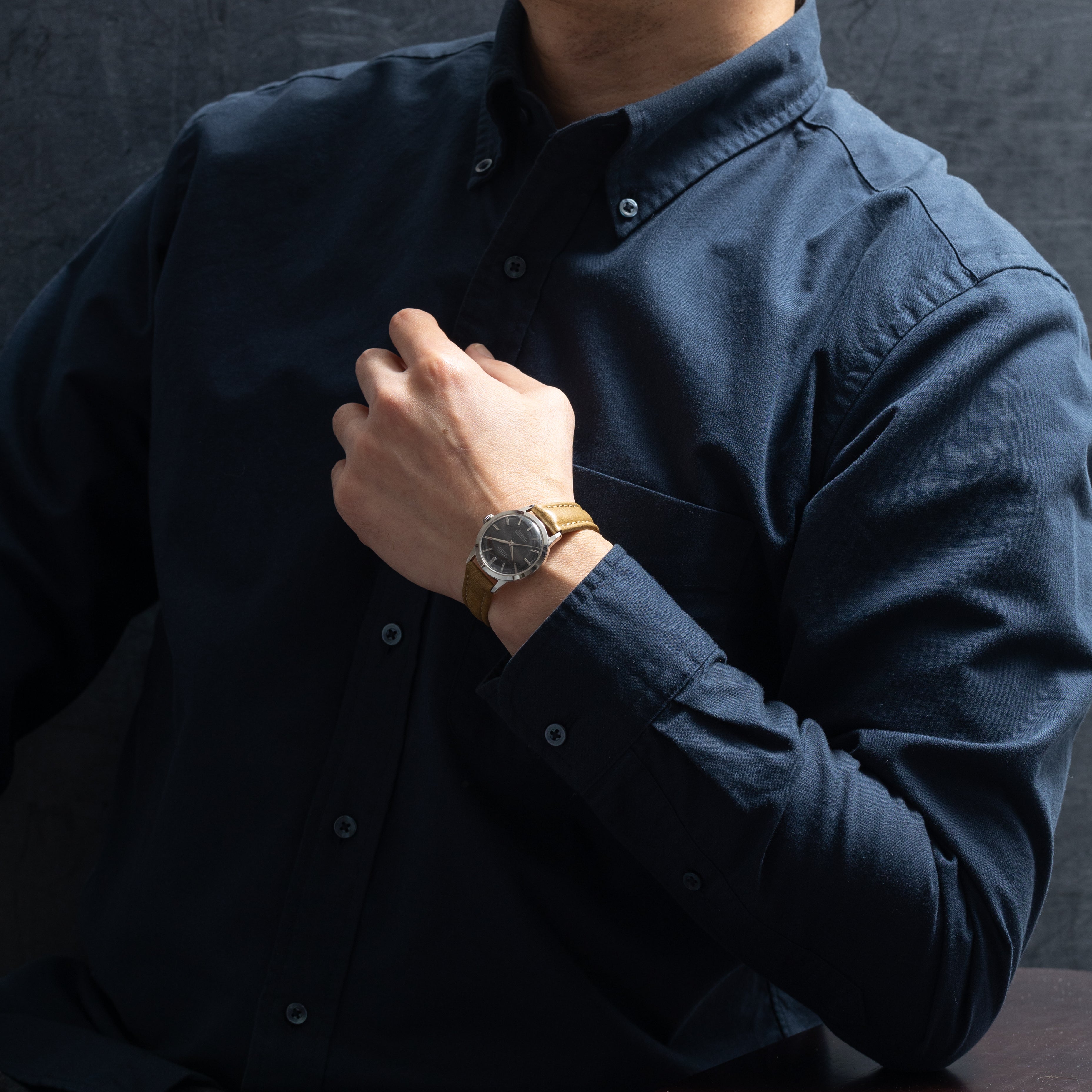 シチズン ホーマー 輸出用ラウンドケース 1969年製 ブラックダイヤル Ref.4-020189TA