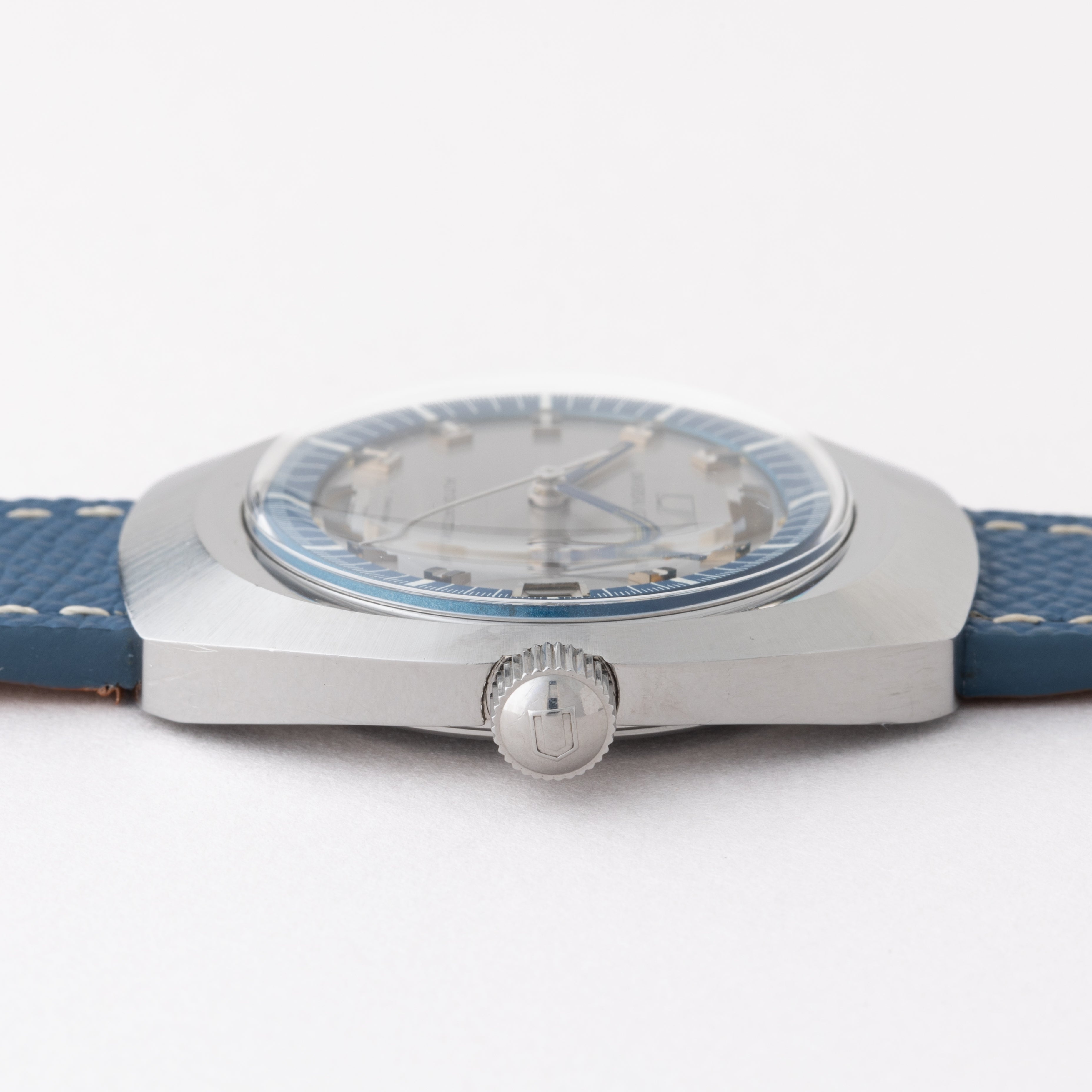 ユニバーサルジュネーブ マイクローター 1970年代