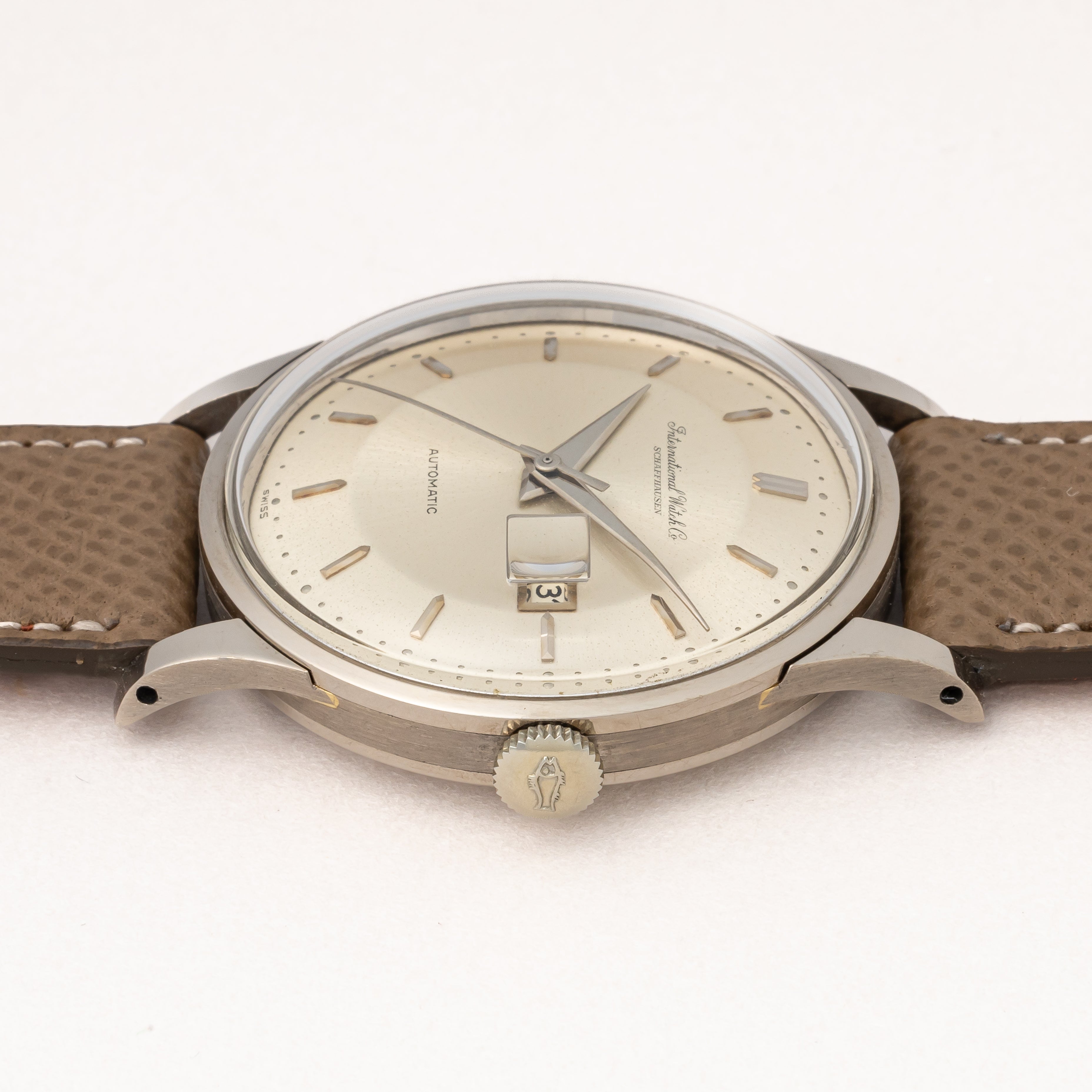 IWC 18金無垢ホワイトゴールドケース 1961年製 寄り目 ペラトン式Cal.8531 お魚リューズ