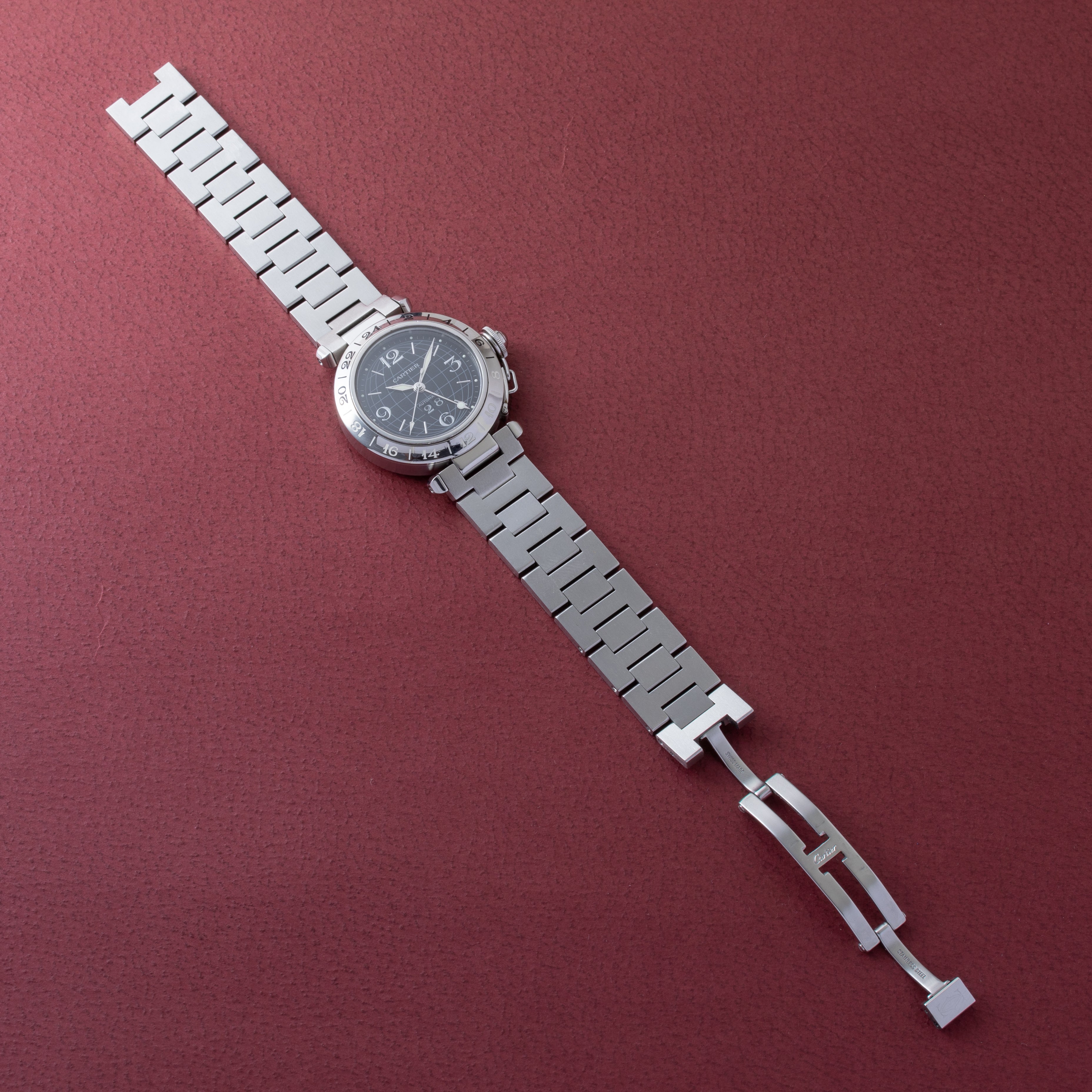 カルティエ パシャC オートマチック 1990年代 ブラックダイヤル 箱付き