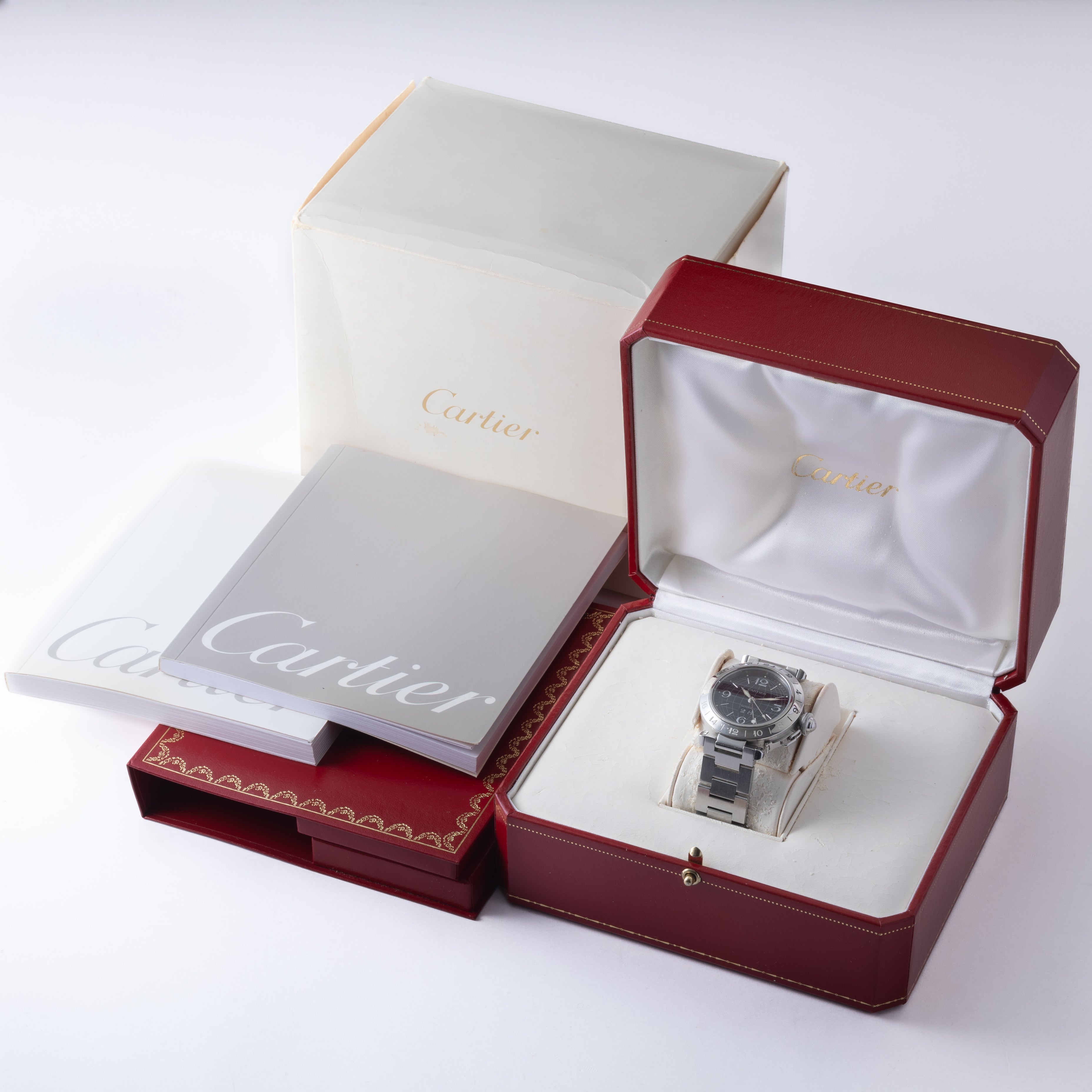 カルティエ パシャC オートマチック 1990年代 ブラックダイヤル 箱付き