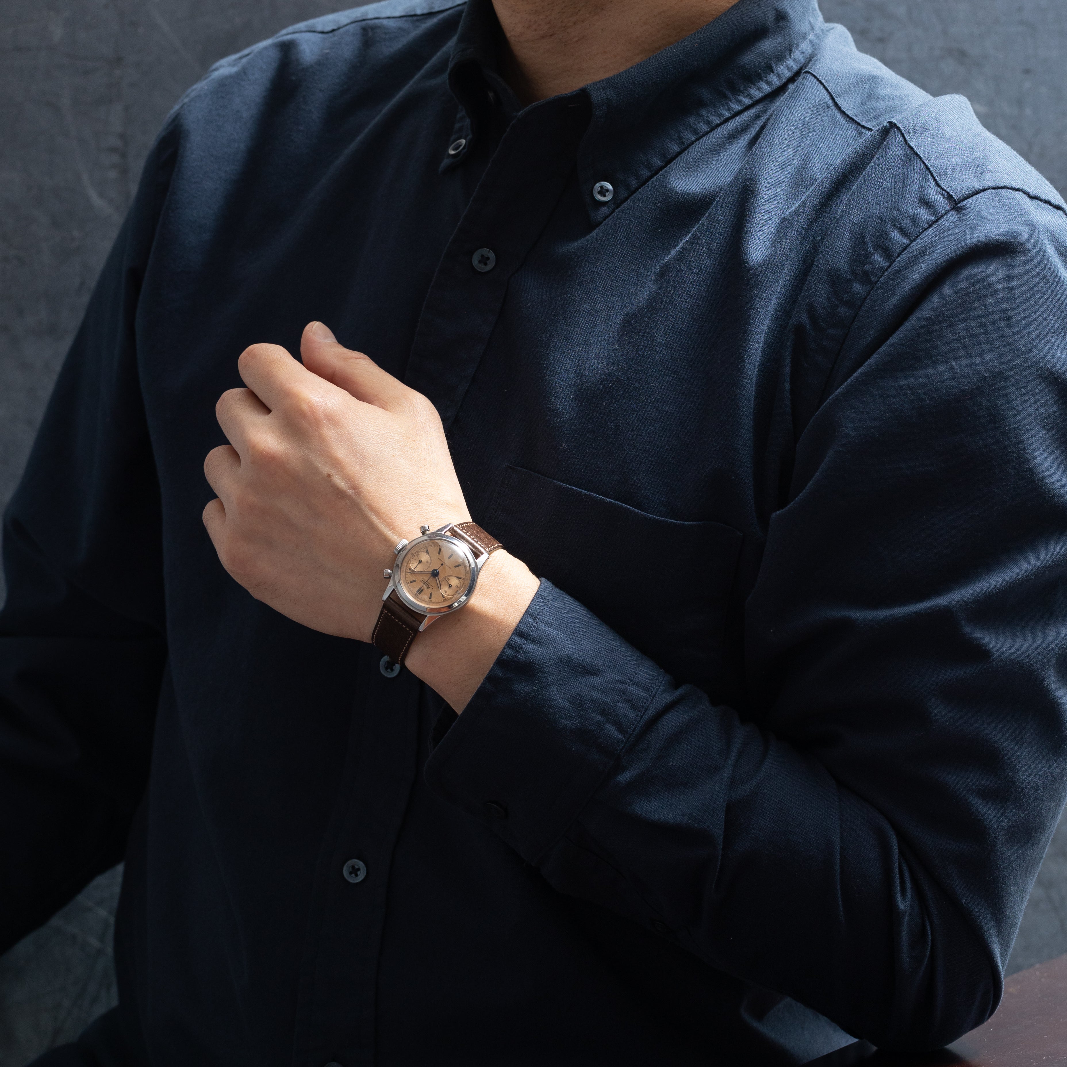 ミネルバ 2レジスタークロノグラフ Cal.20CH サーモンピンクダイヤル 1950年代製