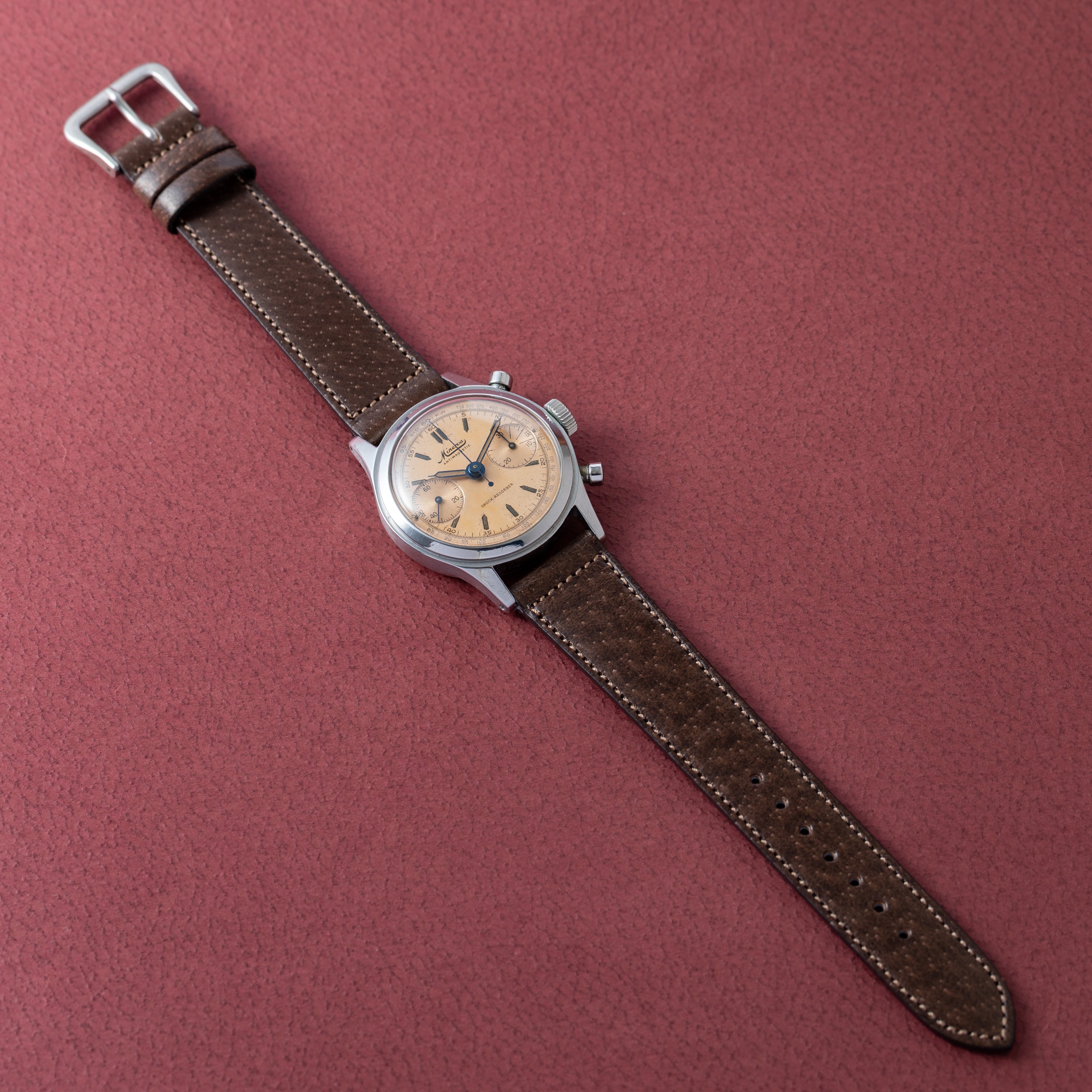 ミネルバ 2レジスタークロノグラフ Cal.20CH サーモンピンクダイヤル 1950年代製