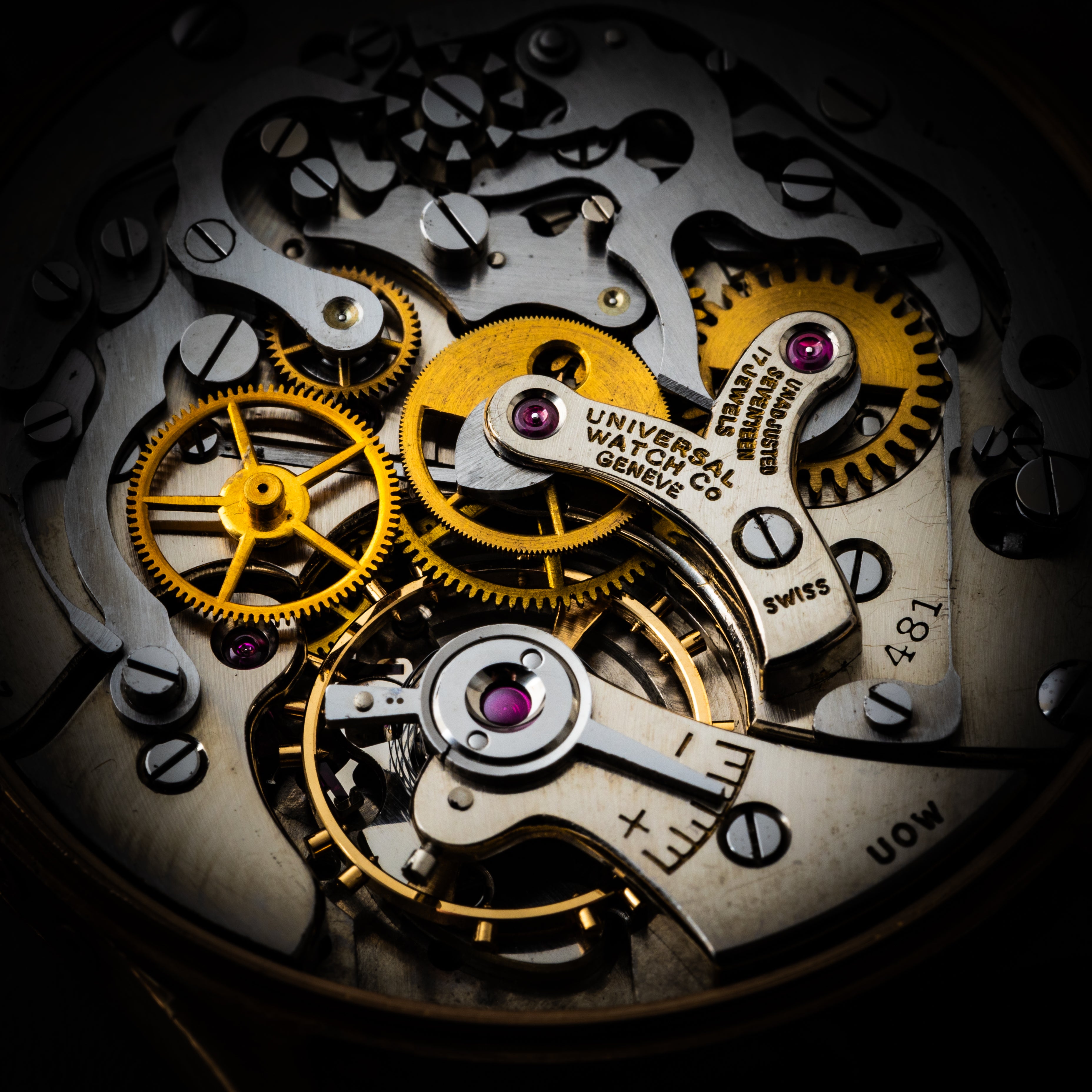 ユニバーサルジュネーブ トリコンパックス 18金無垢ピンクゴールド 1940年代 Ref. 12266